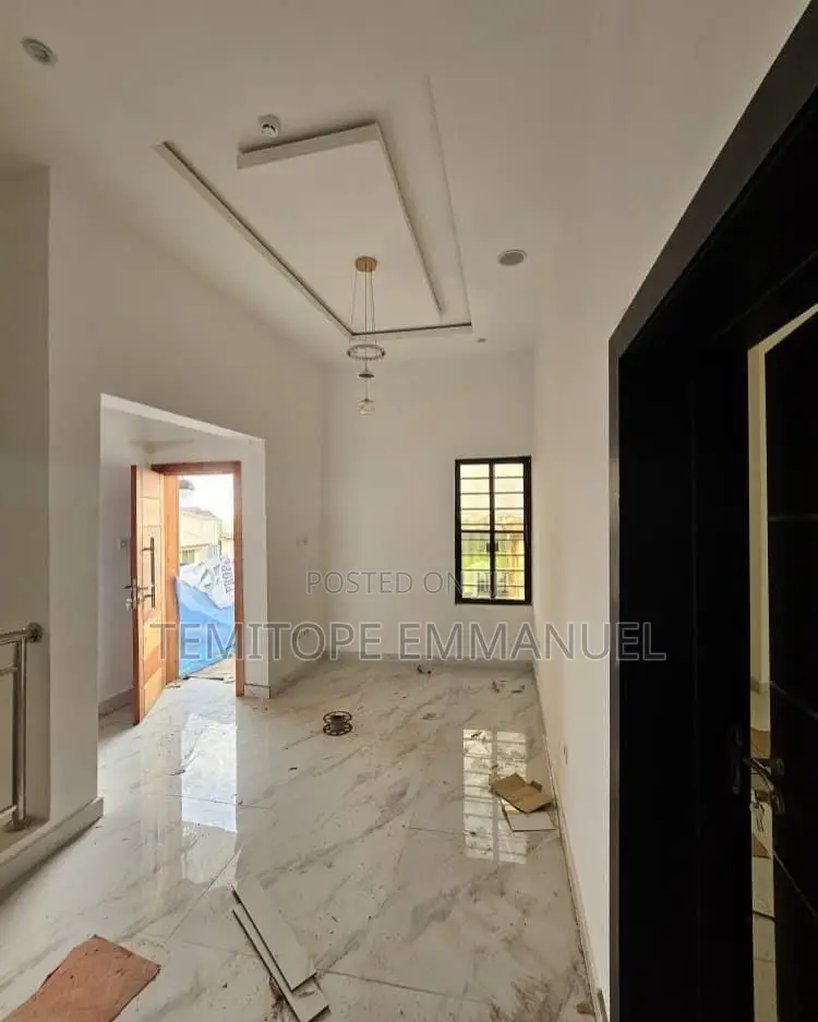 Furnished 6bdrm Duplex in Ojodu Berger for sale in Berger