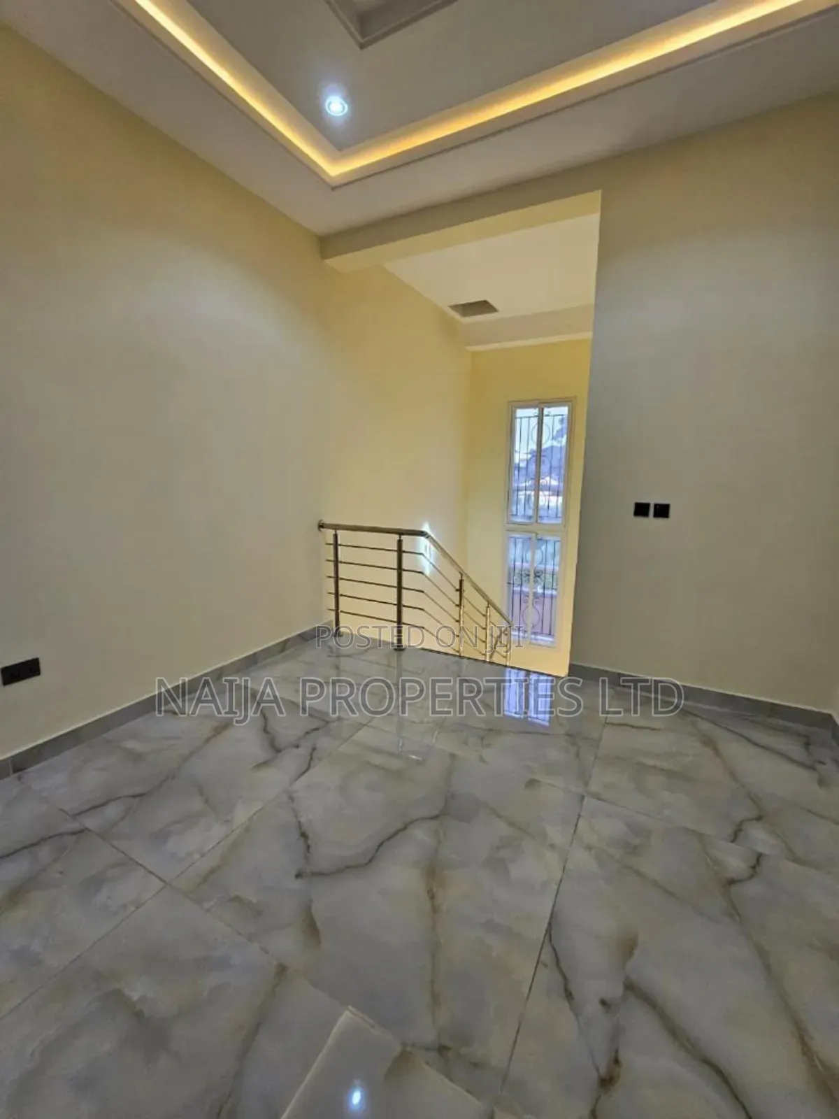 4bdrm Duplex in Ikeja GRA for sale in Ikeja GRA