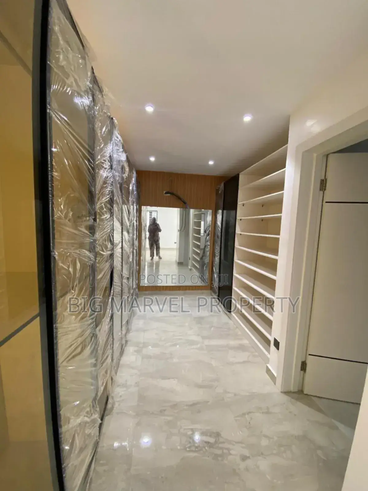 Furnished 6bdrm Duplex in Lekki Phase 1 for sale in Lekki Phase 1