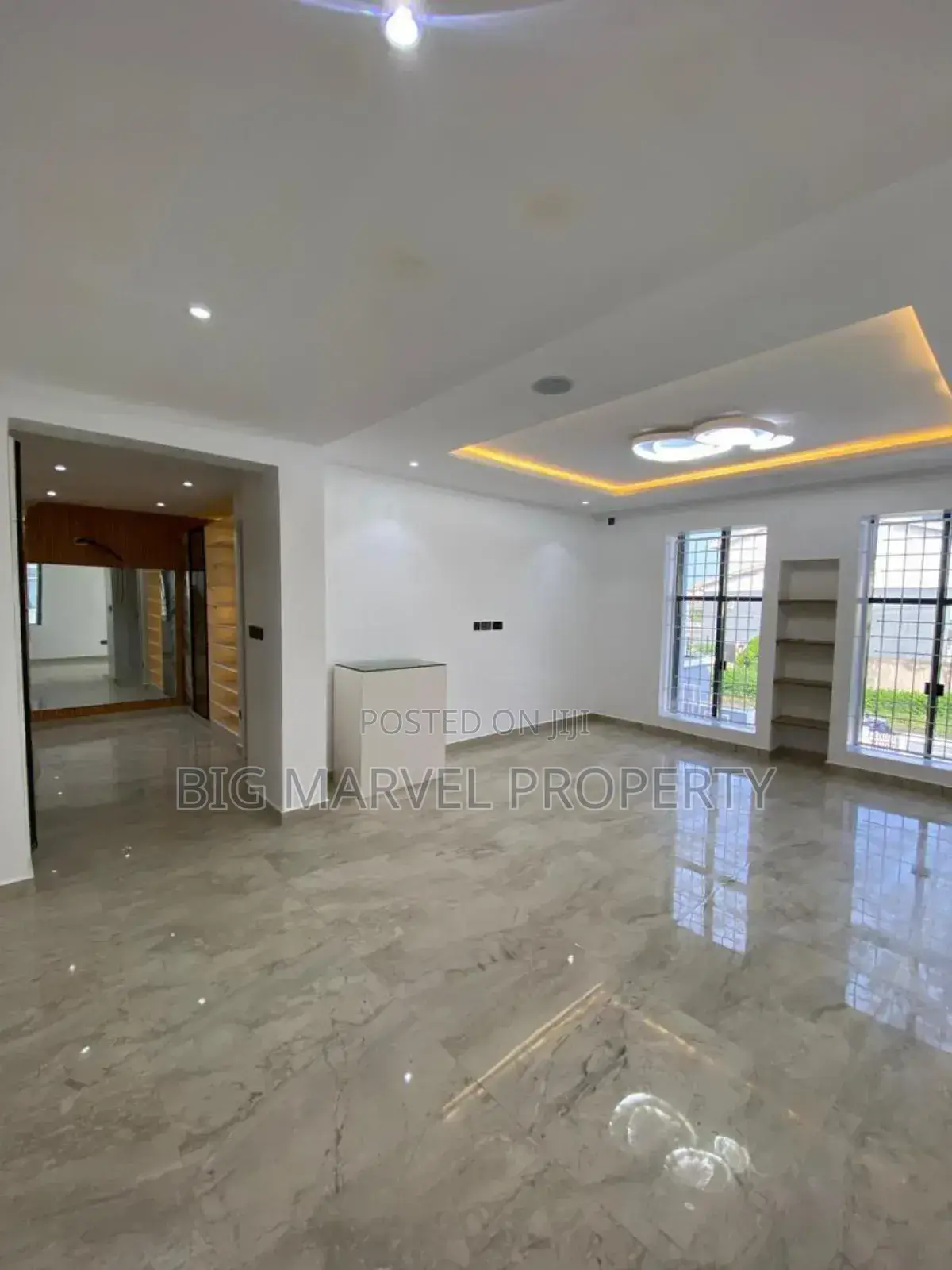 Furnished 6bdrm Duplex in Lekki Phase 1 for sale in Lekki Phase 1