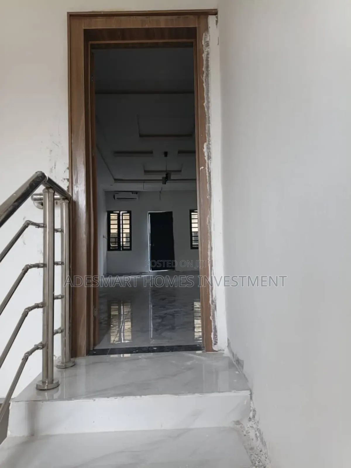Furnished 2bdrm Townhouse / Terrace in Off Freedom Way for rent in Lekki Phase 1