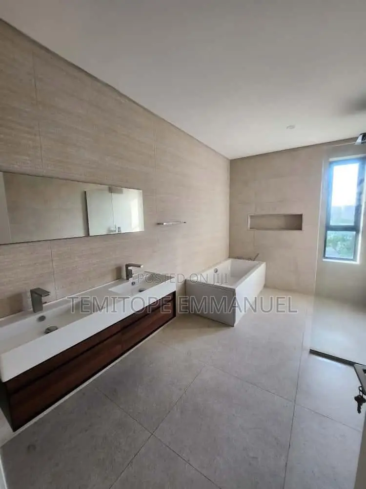 Furnished 5bdrm Duplex in Banana Island Estate for rent in Ikoyi