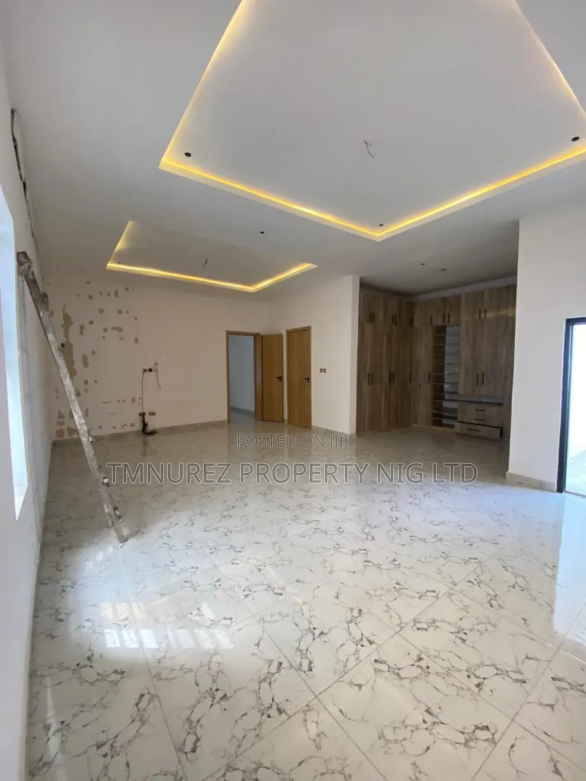 4bdrm Duplex in Lekki Conty, Ikota for rent in Ikota