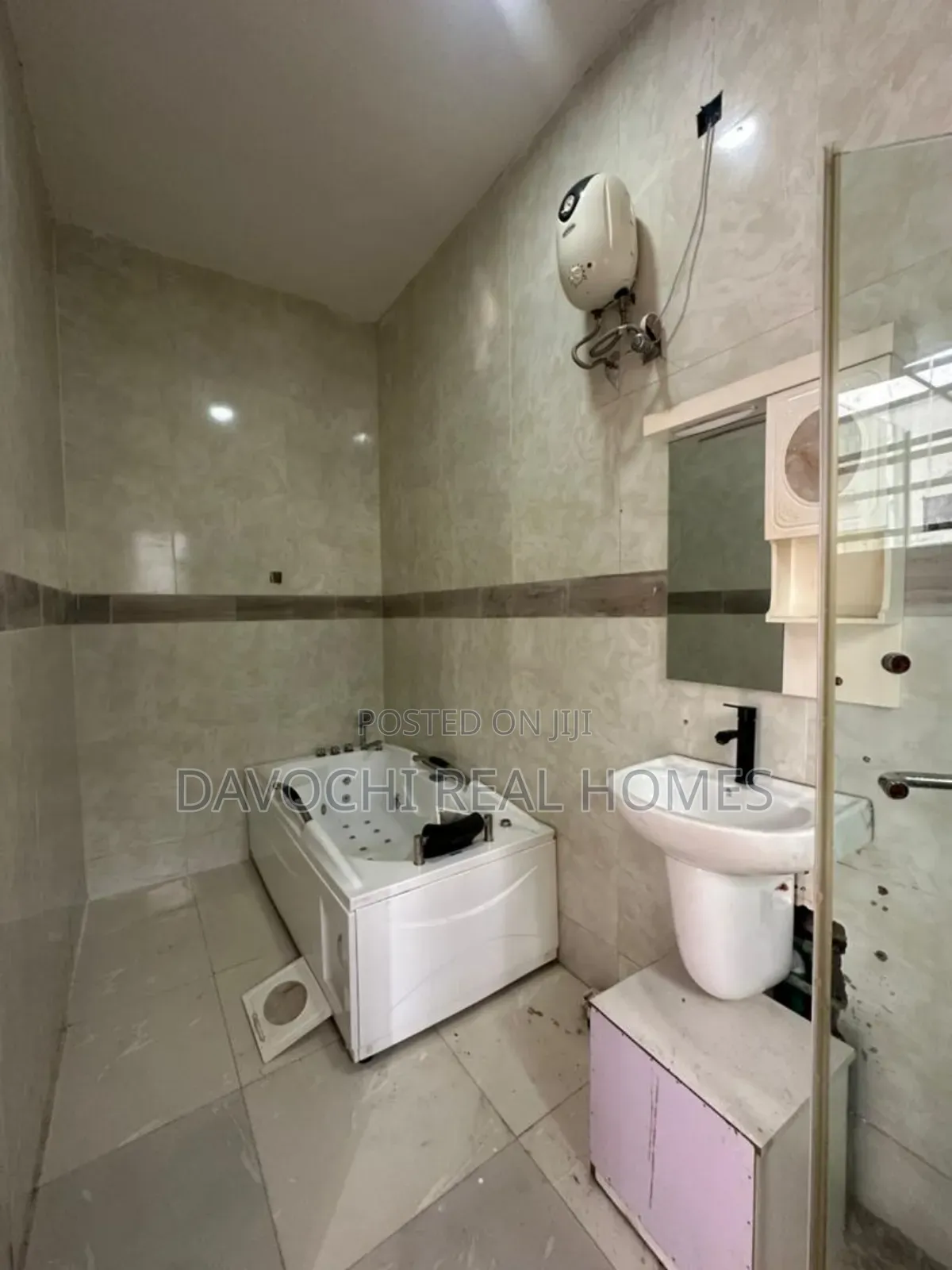 4bdrm Duplex in Chevron, Lekki for rent in Lekki