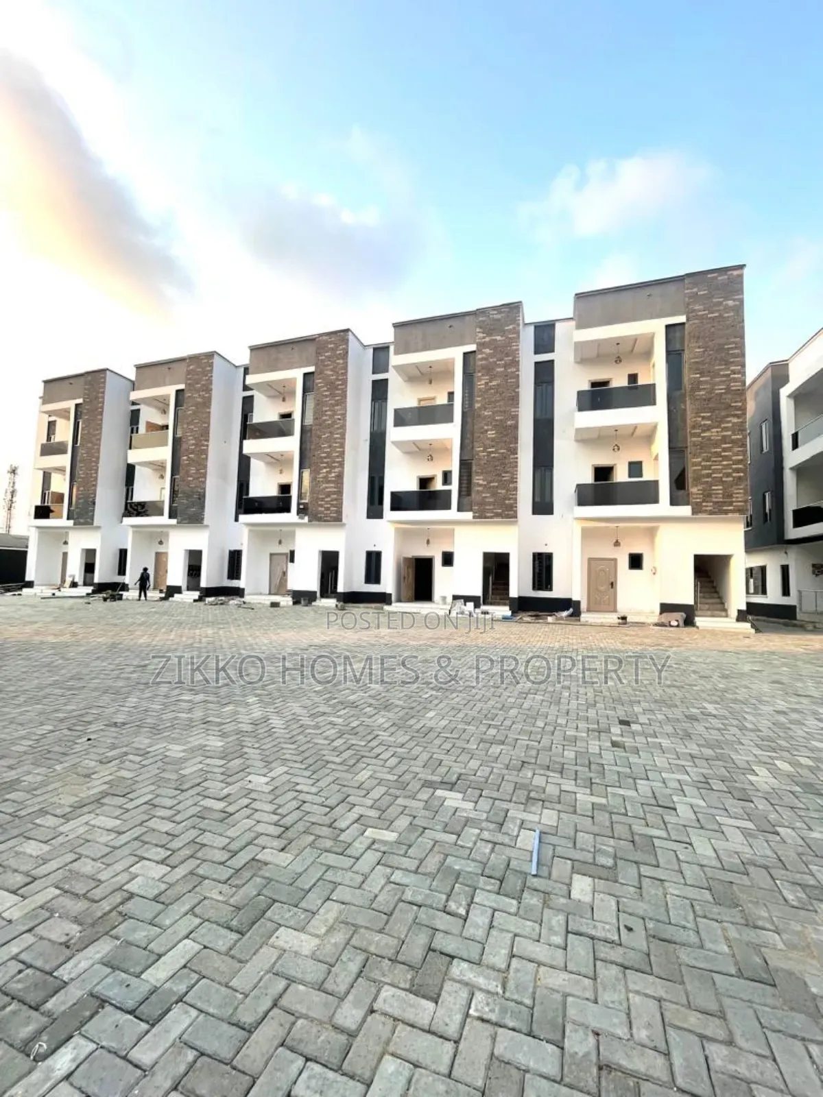2bdrm Apartment in Ajah, Lekki for sale in Lekki