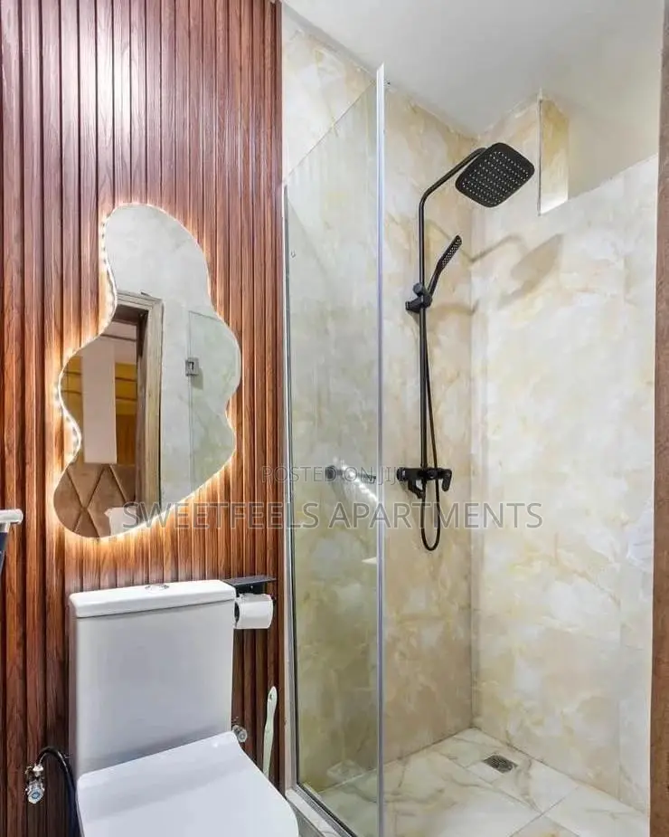 Cozy 1 Bedroom Apartment With Pool And Snooker Board in Ikate