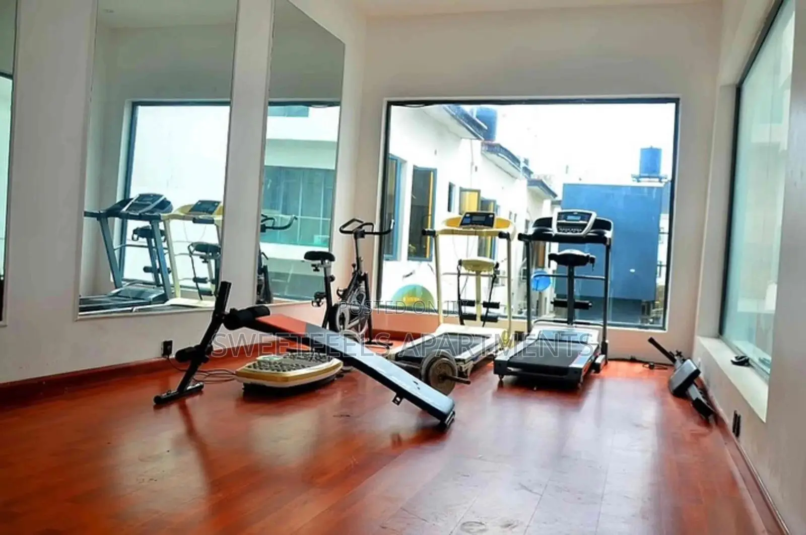 4 Bedroom Terrace Duplex With Gym And Swimming Pool in Ado / Ajah