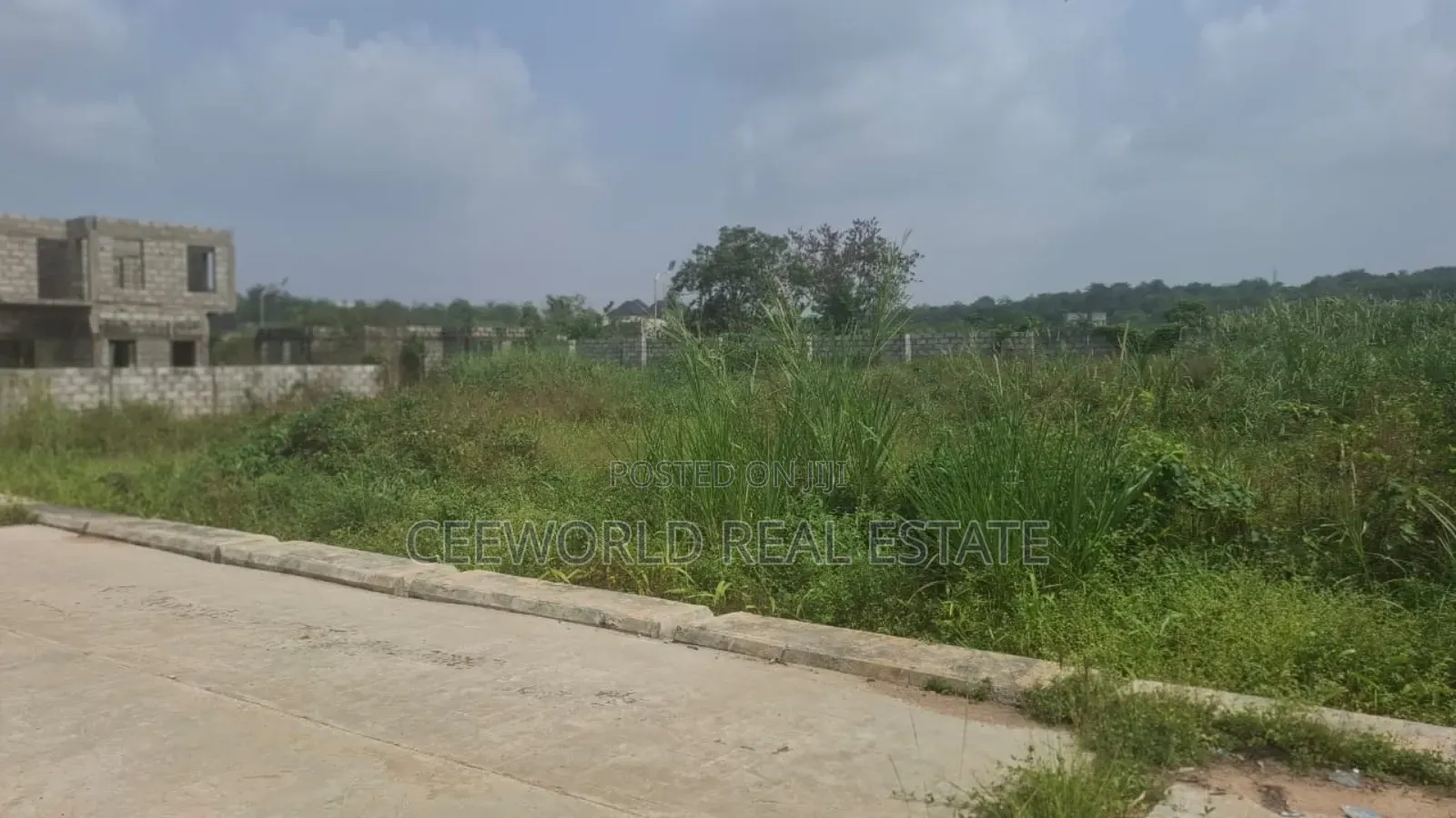 700sqm Residential Plot at Main Dollar Estate, Idi-Ishin, Jericho Gra in Idishin
