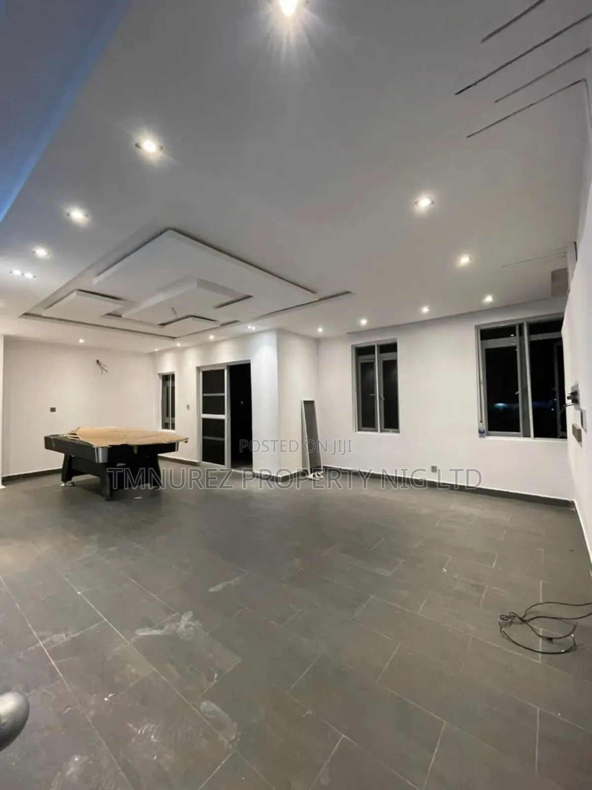 Mini Flat in Ikota for rent in Ikota