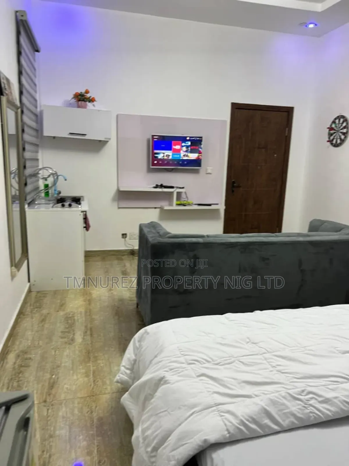 Furnished Studio Apartment in Ikota Vgc for rent in Ikota