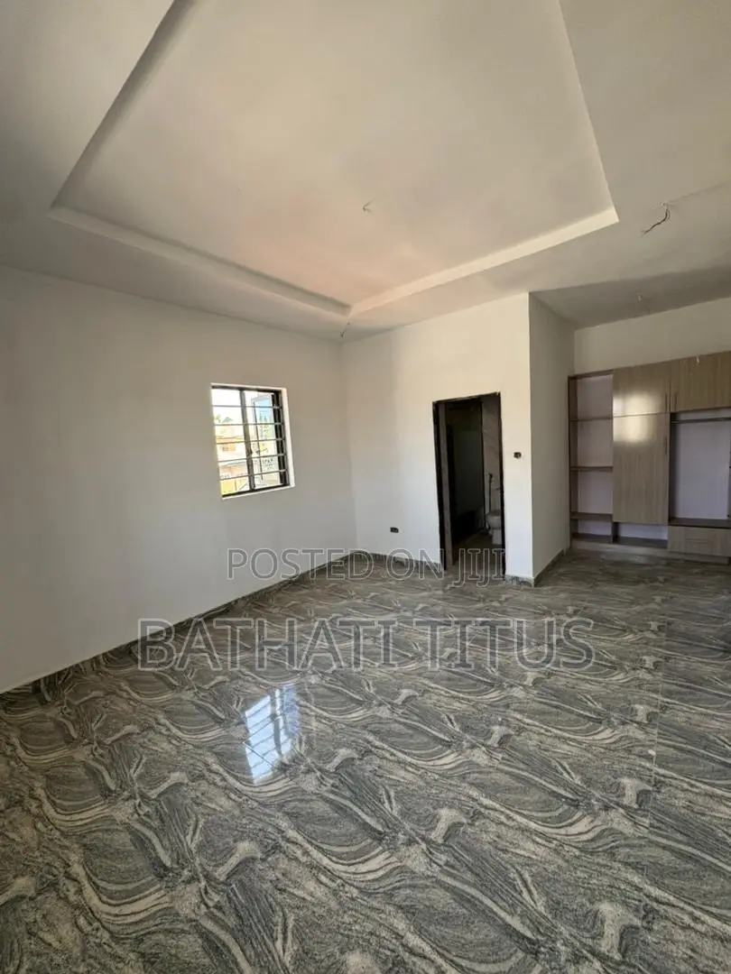 4bdrm Duplex in Life Camp for sale in Life Camp