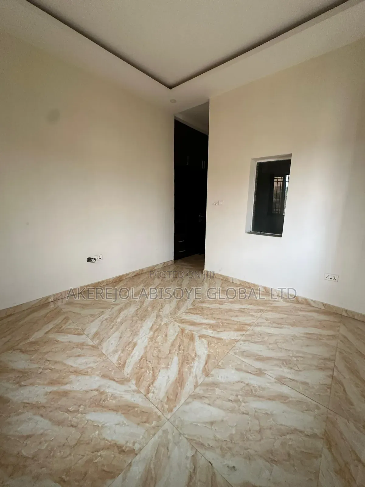 4bdrm Duplex in In An Estate for rent in Life Camp