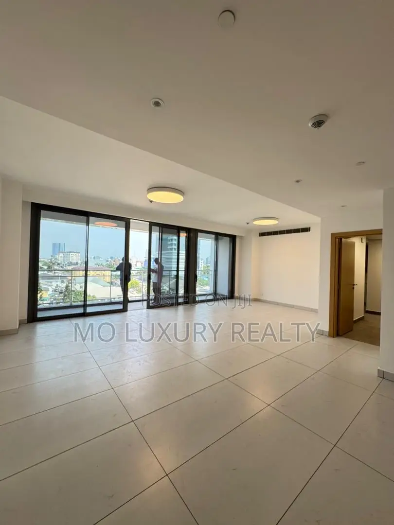 2bdrm Apartment in 2-3 Bed Available, Victoria Island for rent in Victoria Island