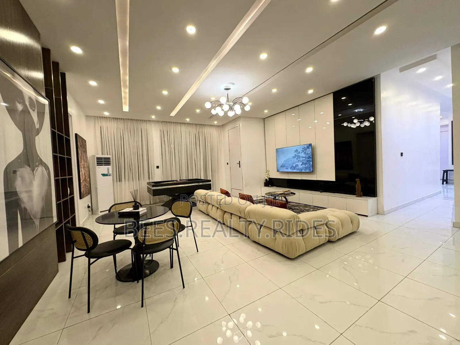 Cinematic 3 Bedroom Apartment With a Ps5 Console, Snooker,Pool a Gym in Lekki Phase 1