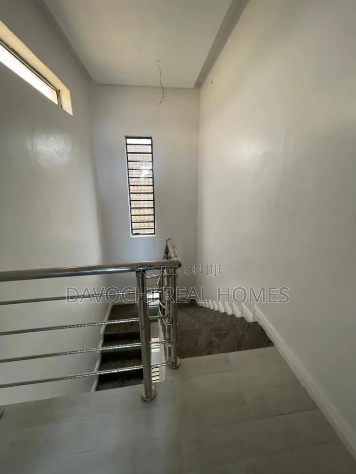 4bdrm Duplex in Ologolo for rent in Ologolo