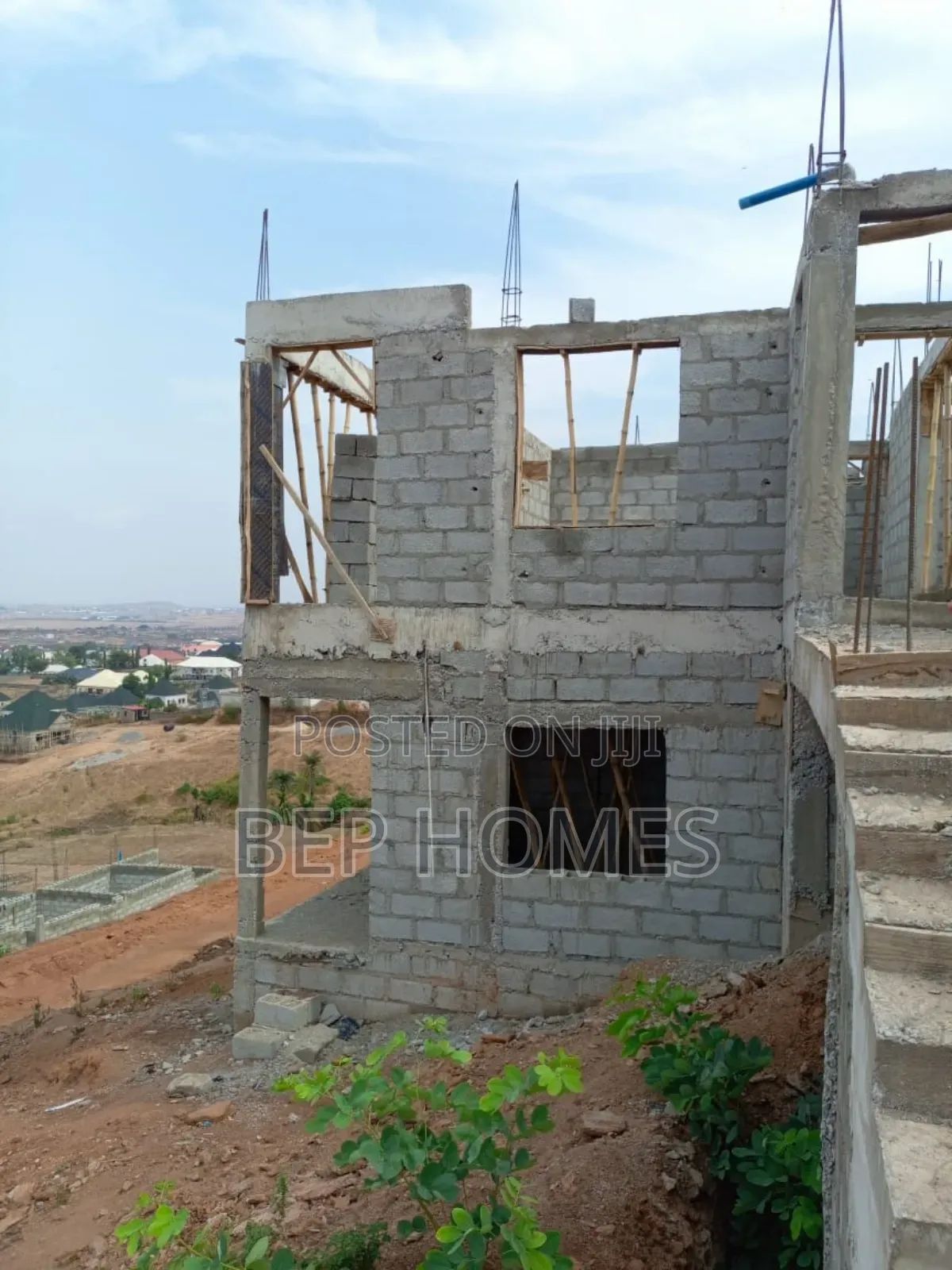 5bdrm Duplex in My Pleasant Estate, for sale in Jikwoyi