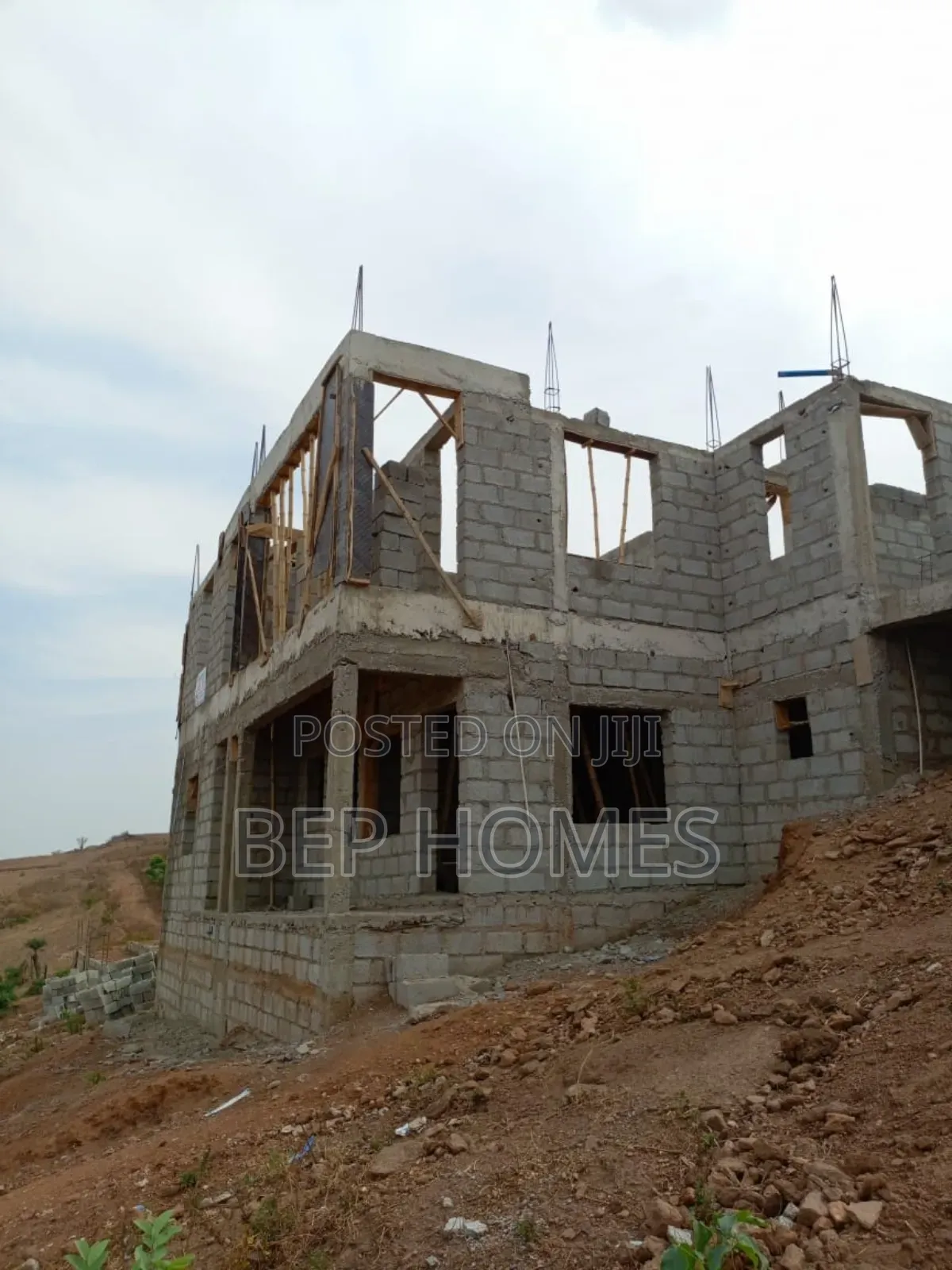 5bdrm Duplex in My Pleasant Estate, for sale in Jikwoyi