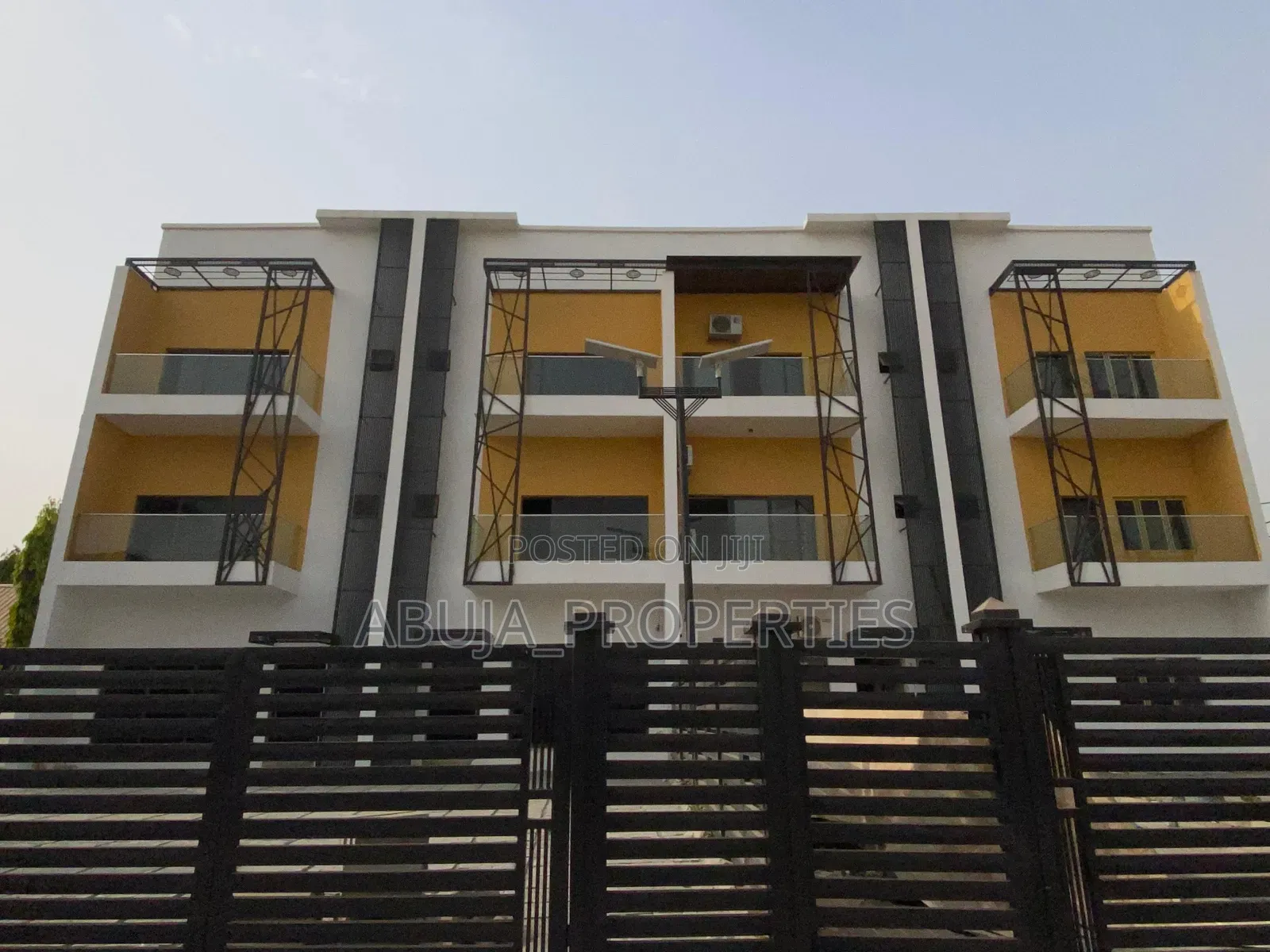4bdrm Duplex in Gwarinpa for sale in Gwarinpa