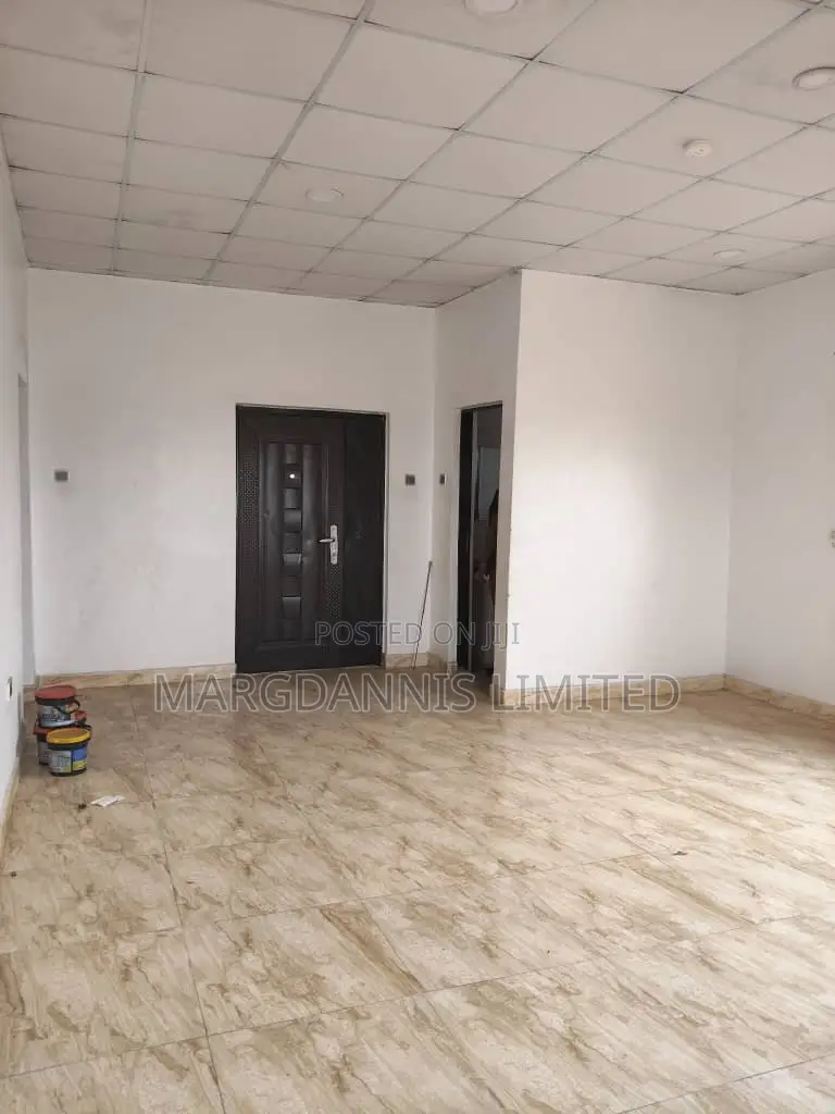 2bdrm Block of Flats in Lagos, Ibeshe / Ikorodu for sale in Ibeshe / Ikorodu