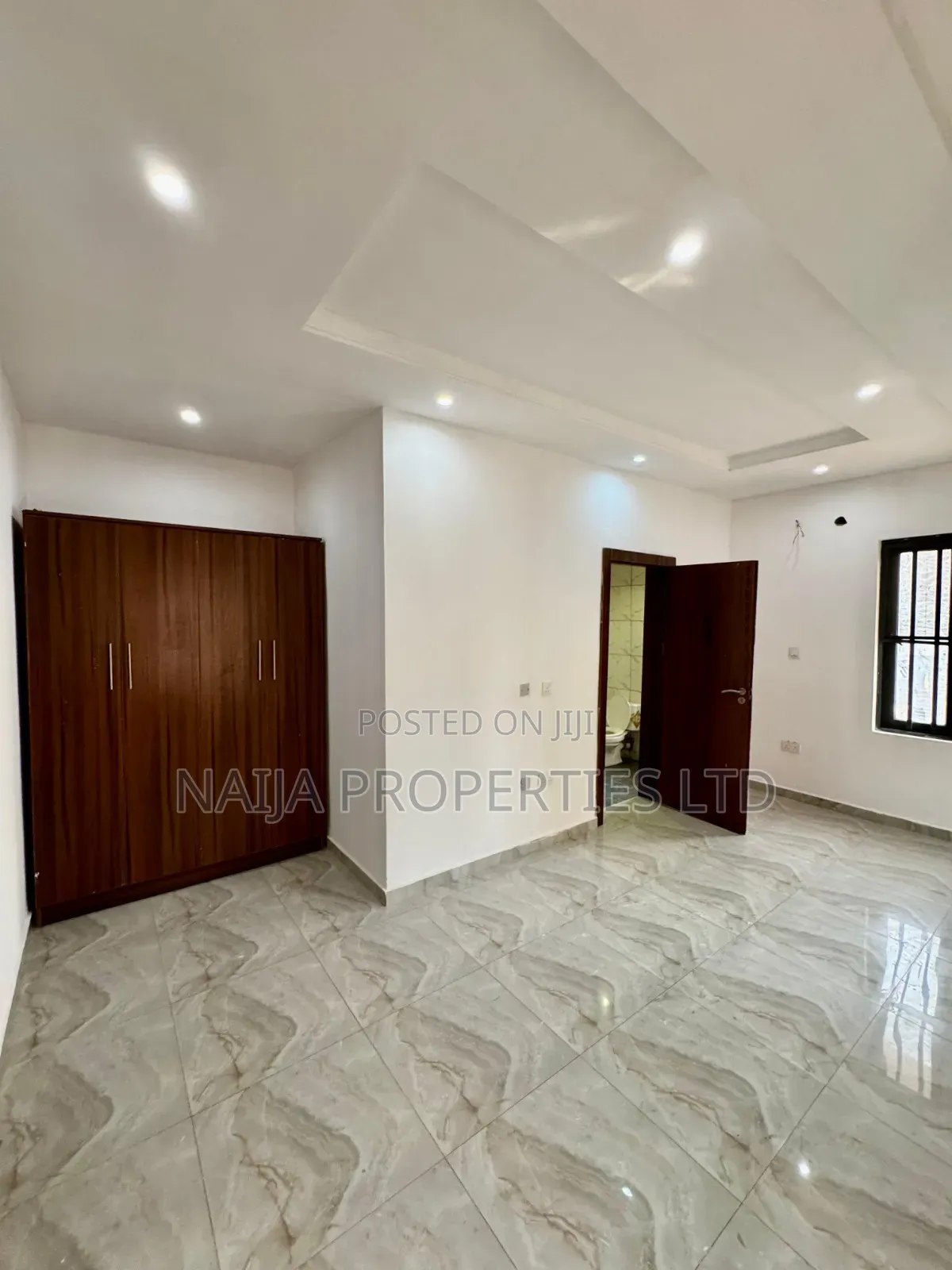 3bdrm Maisonette in Lekki Phase 1 for rent in Lekki Phase 1