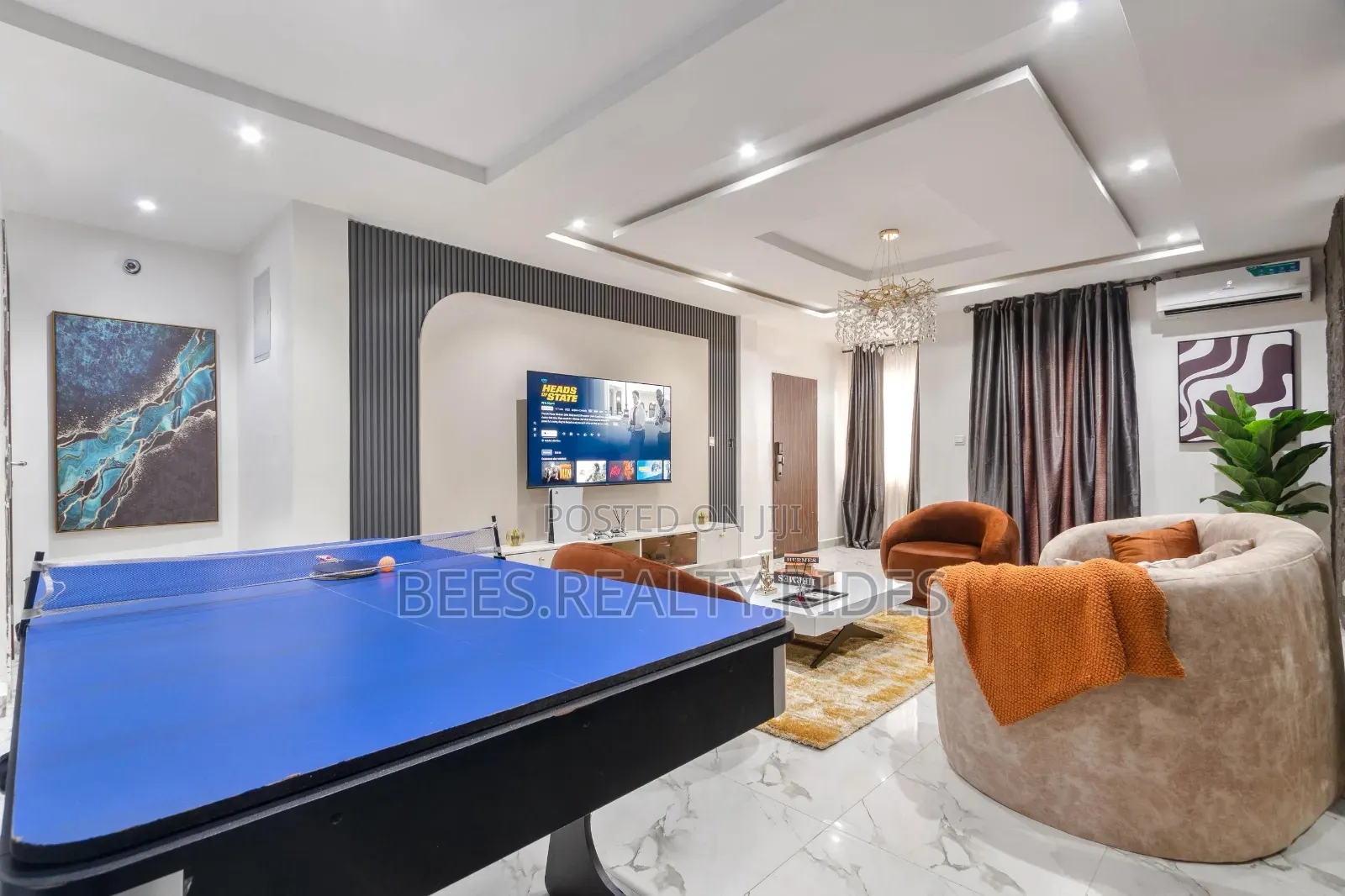 Brand New 2 Bedroom Apartment With Ps5 and a Snooker Board in Osapa london