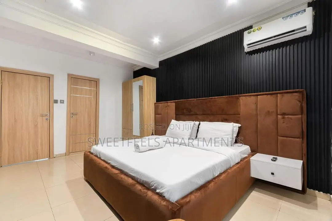Urban Nest 2 Bedroom Apartment With Snooker Board in Lekki Phase 1