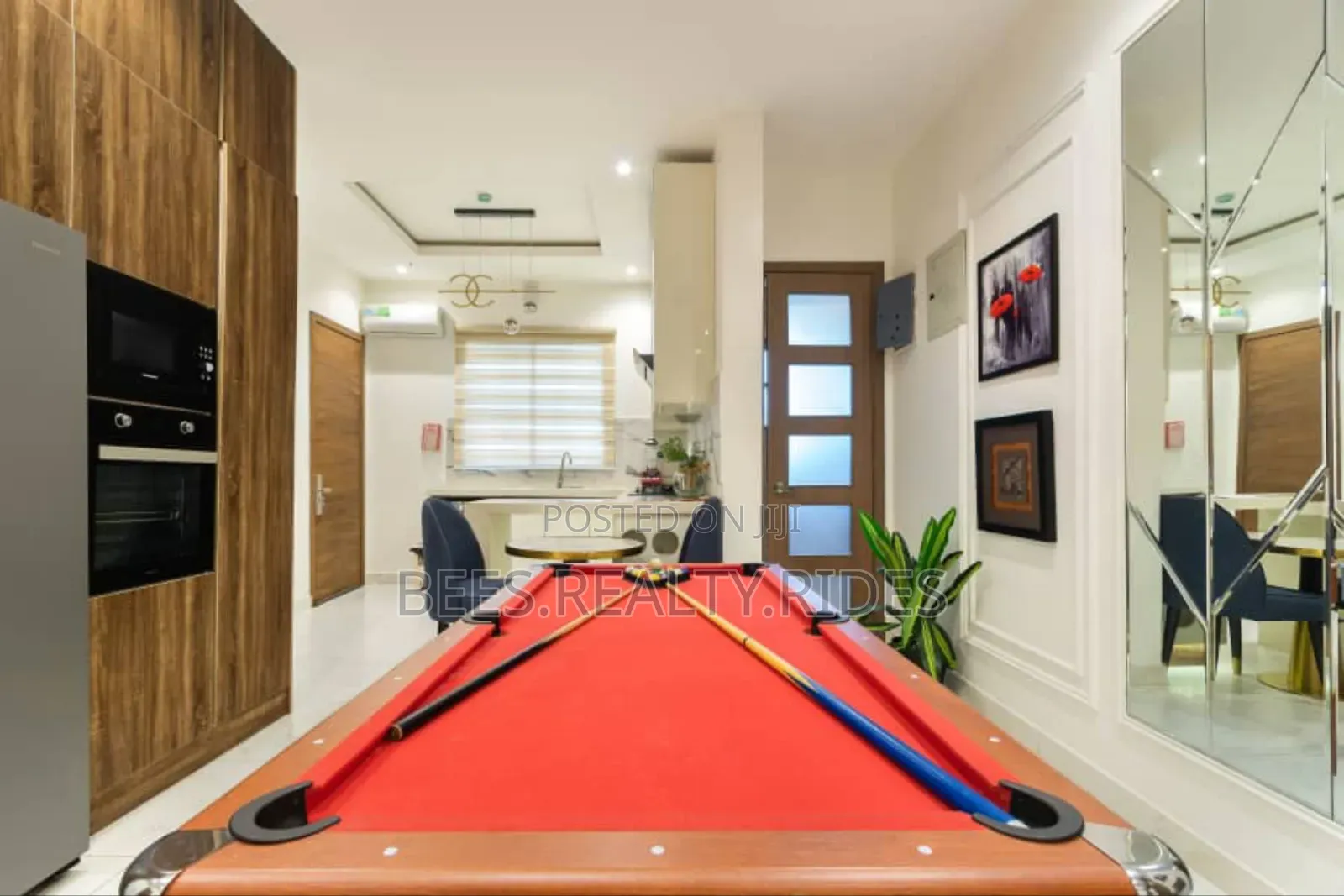 Luxury 1 Bedroom Smart Home With a Pool/Gym and a Lounge Area in Lekki Phase 1