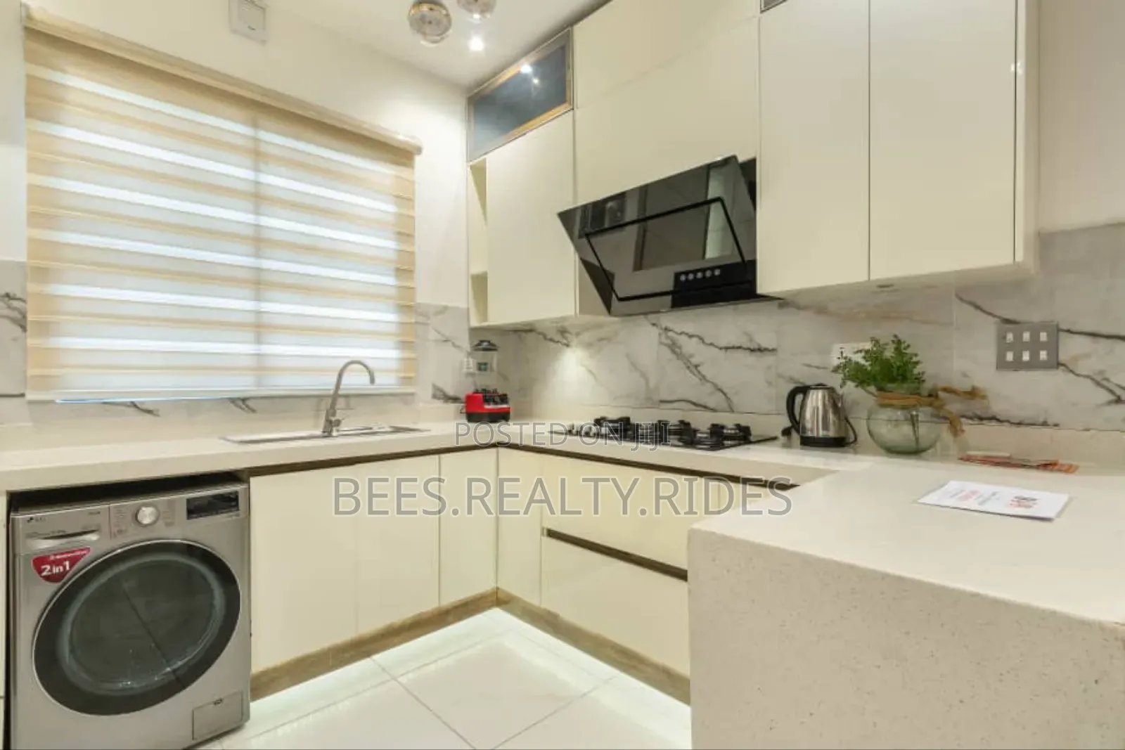 Luxury 1 Bedroom Smart Home With a Pool/Gym and a Lounge Area in Lekki Phase 1