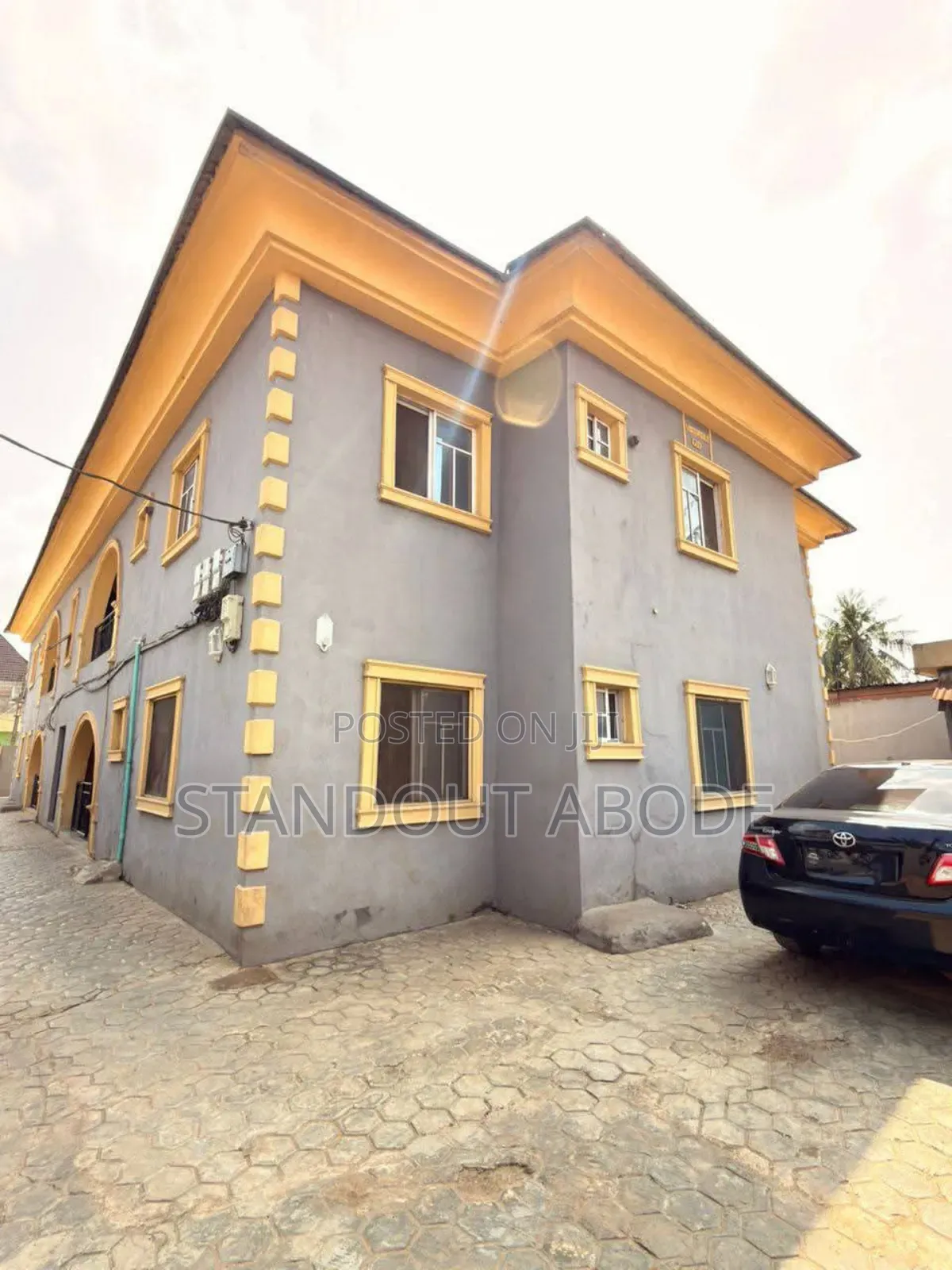 3bdrm Block of Flats in In A Secure Location, Abule Egba for sale in Abule Egba