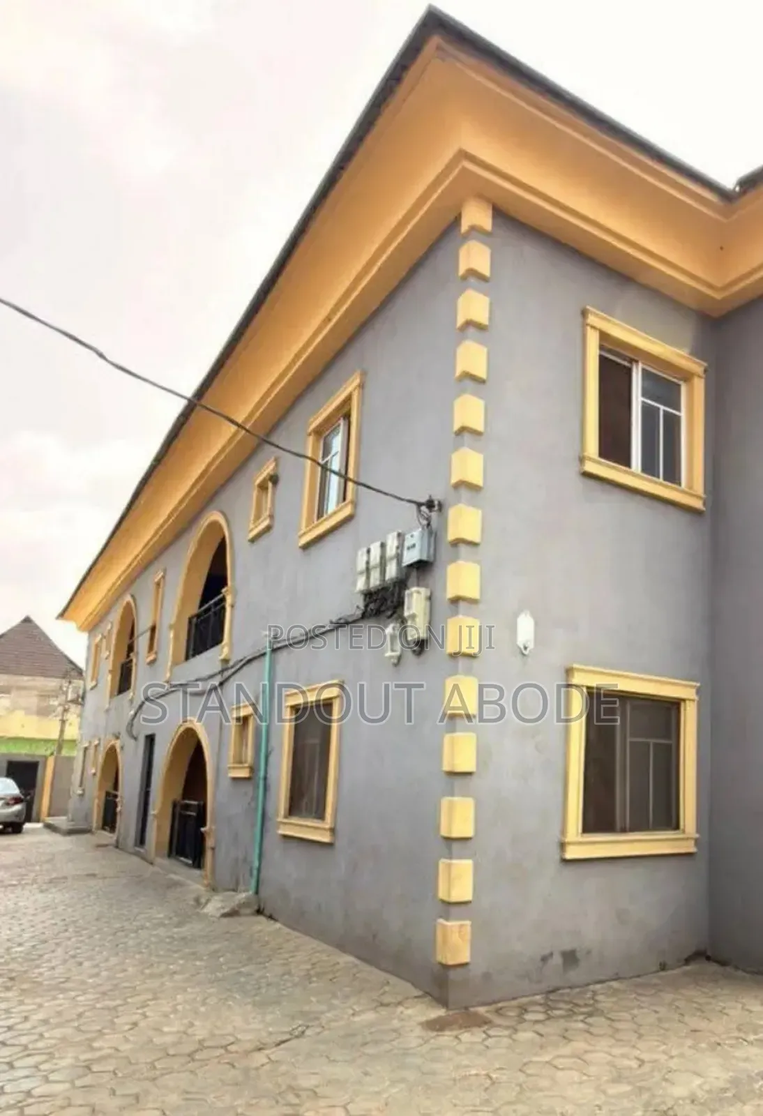 3bdrm Block of Flats in In A Secure Location, Abule Egba for sale in Abule Egba
