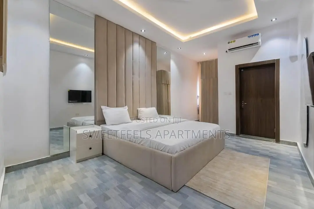 Greenville 1 Bedroom Apartment With Snooker Board in Lekki Phase 1