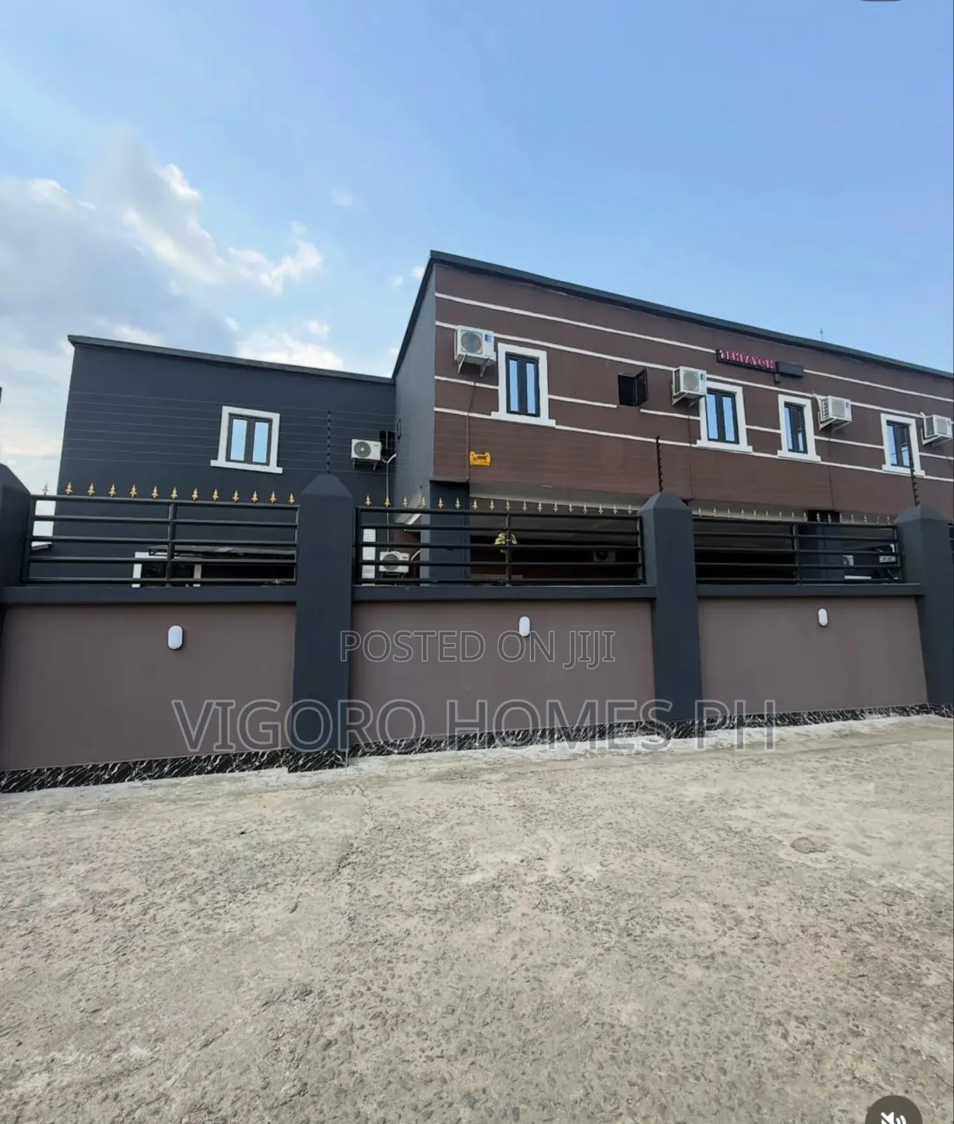 Fully Furnished 15 Rooms Hotel for Sale in Rumudaolu