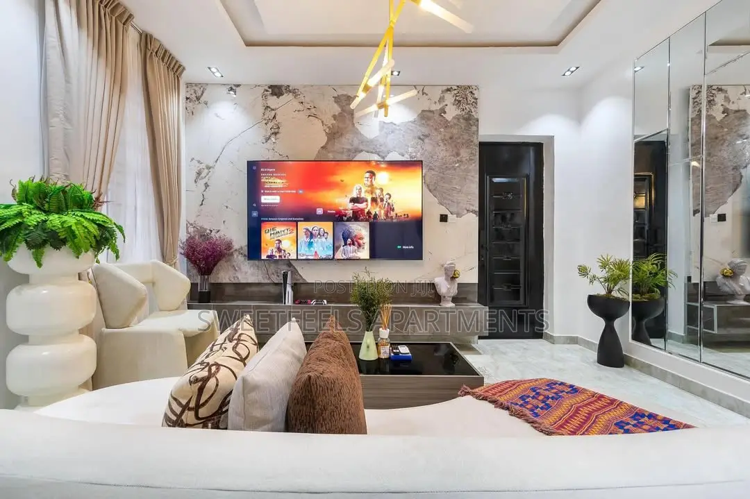 Tulip Haven Luxury 2 Bedroom Apartment With Ps5 and Gym in Ikate