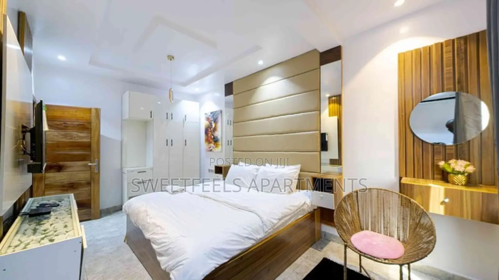 Beautiful 1 Bedroom High Rise With Pool, Ps5 and Balcony in Ikate