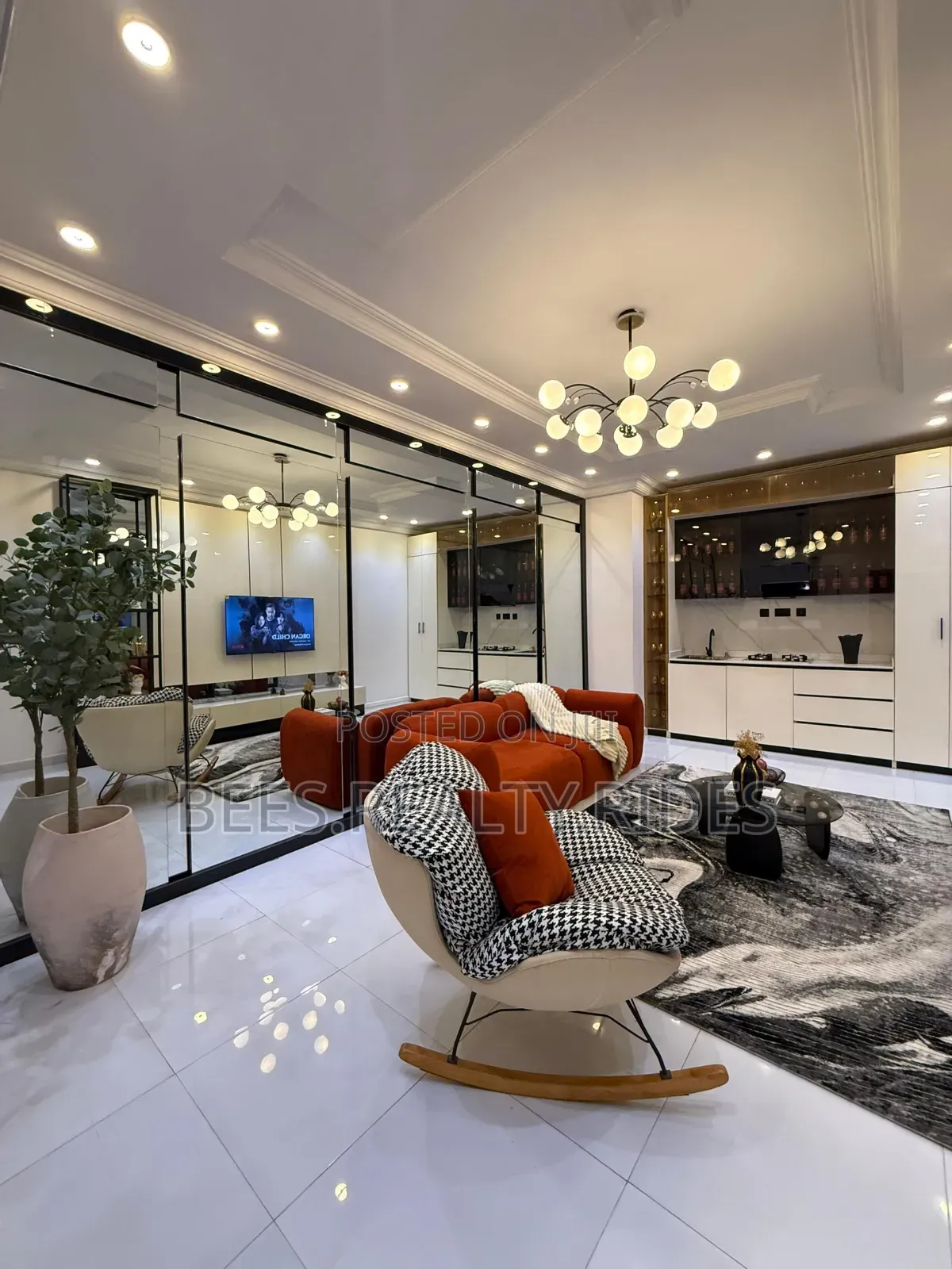 Beautiful 1 Bedroom Apartment With Jacuzzi in Osapa london