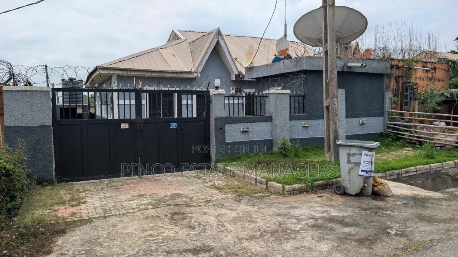 2bdrm House in Efab City Estate, Life Camp for sale in Life Camp