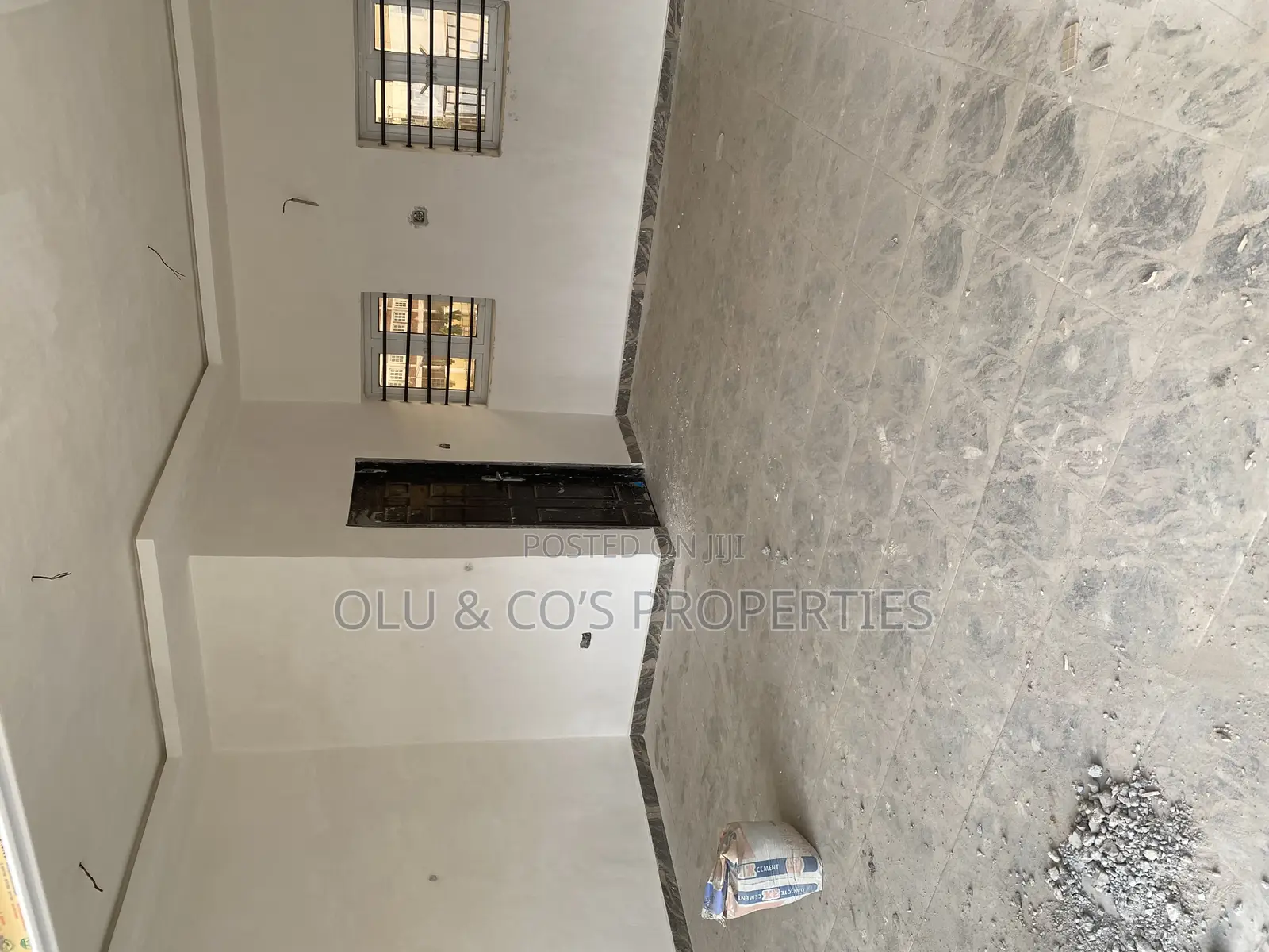 Shops Cooperates Letting in Lugbe District