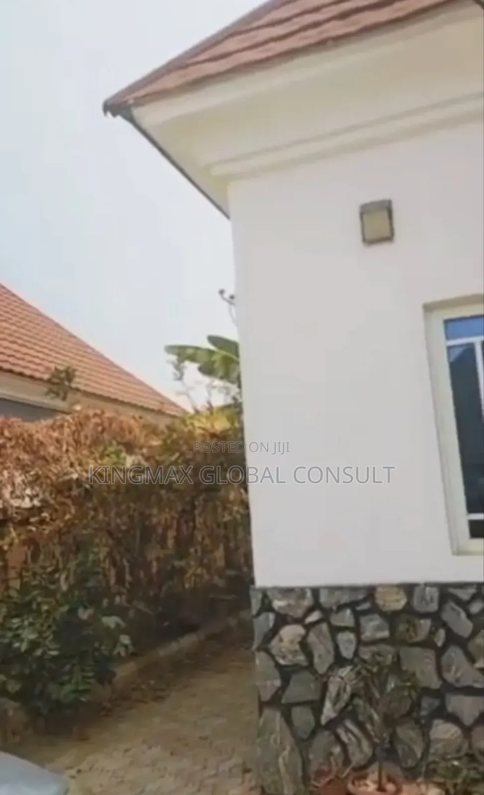 3bdrm Bungalow in Lugbe Abuja for sale in Lugbe District