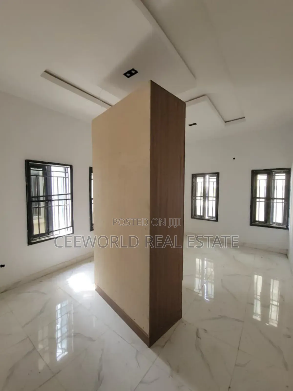 2bdrm Apartment in 2Bedroom Flats To, Basorun for rent in Basorun