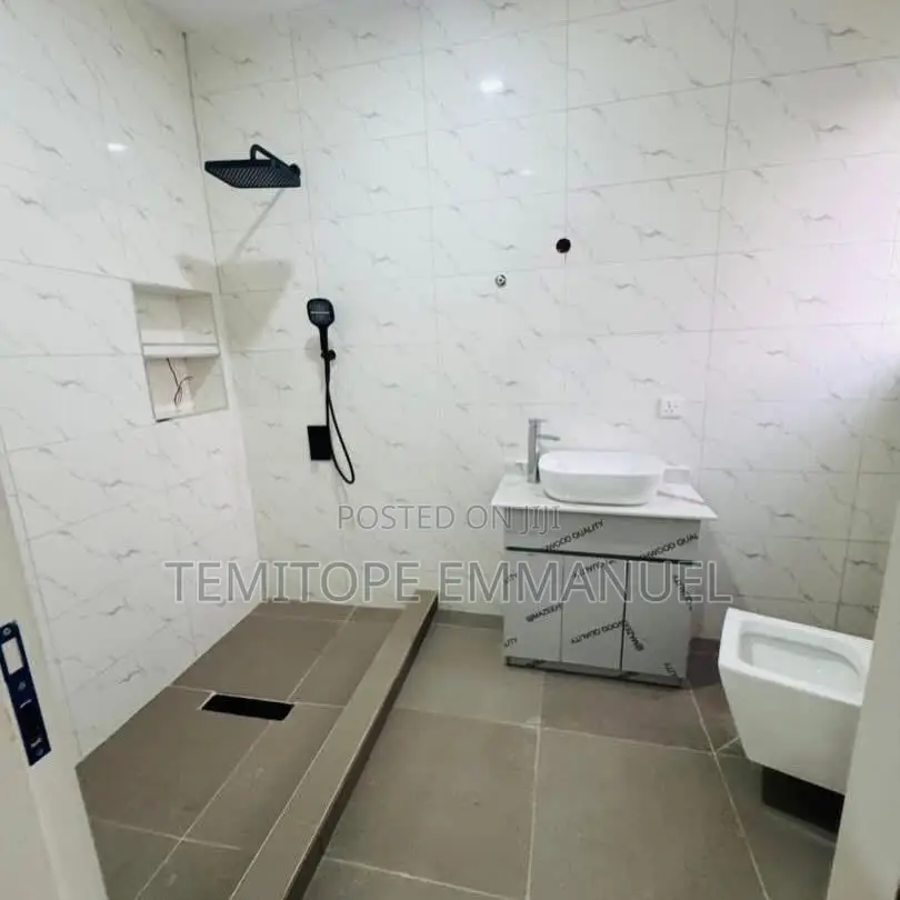 Furnished 5bdrm Duplex in Ojodu Berger for sale in Berger