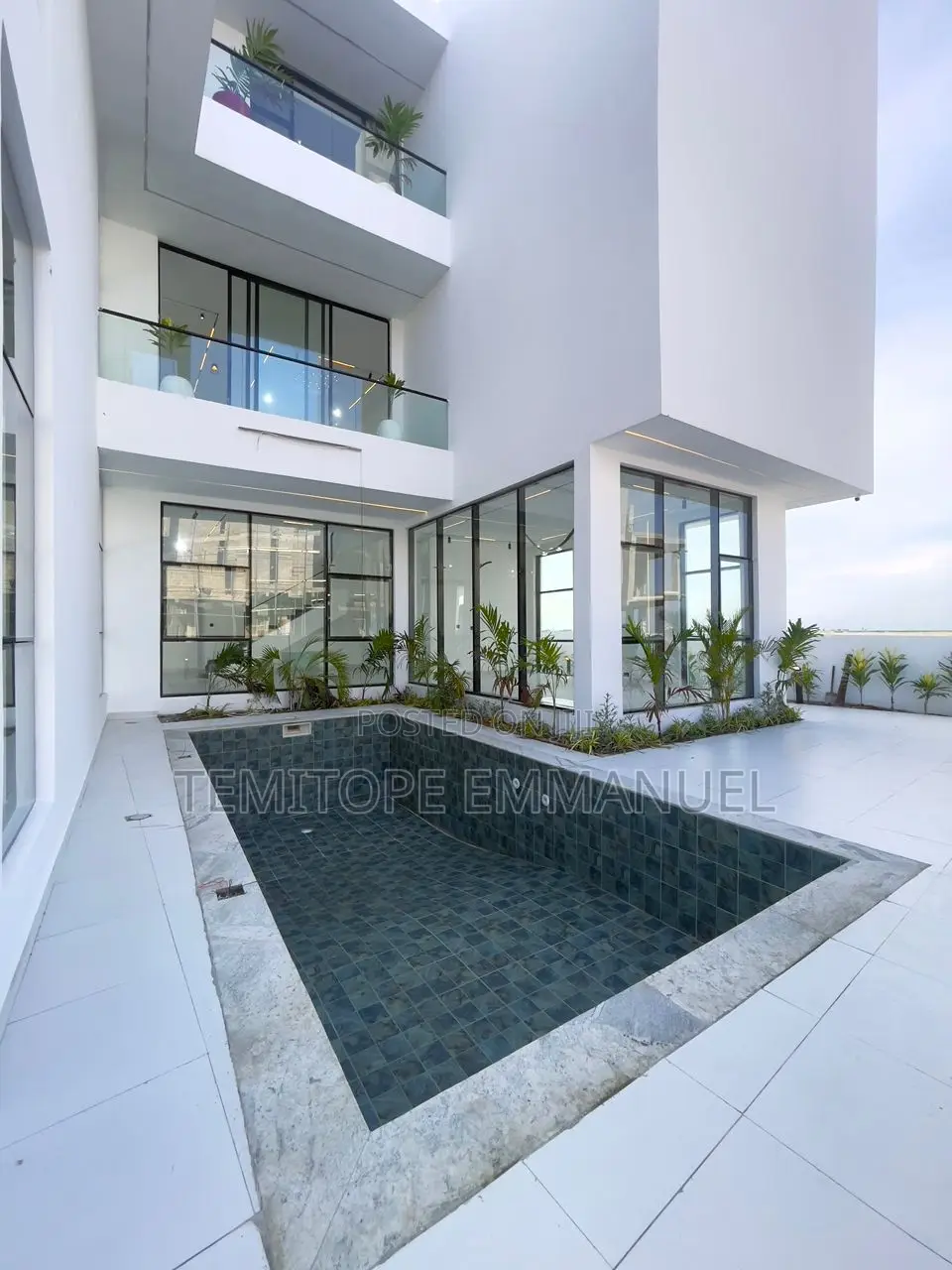 Furnished 5bdrm Duplex in Osapa London Lekki for sale in Osapa london