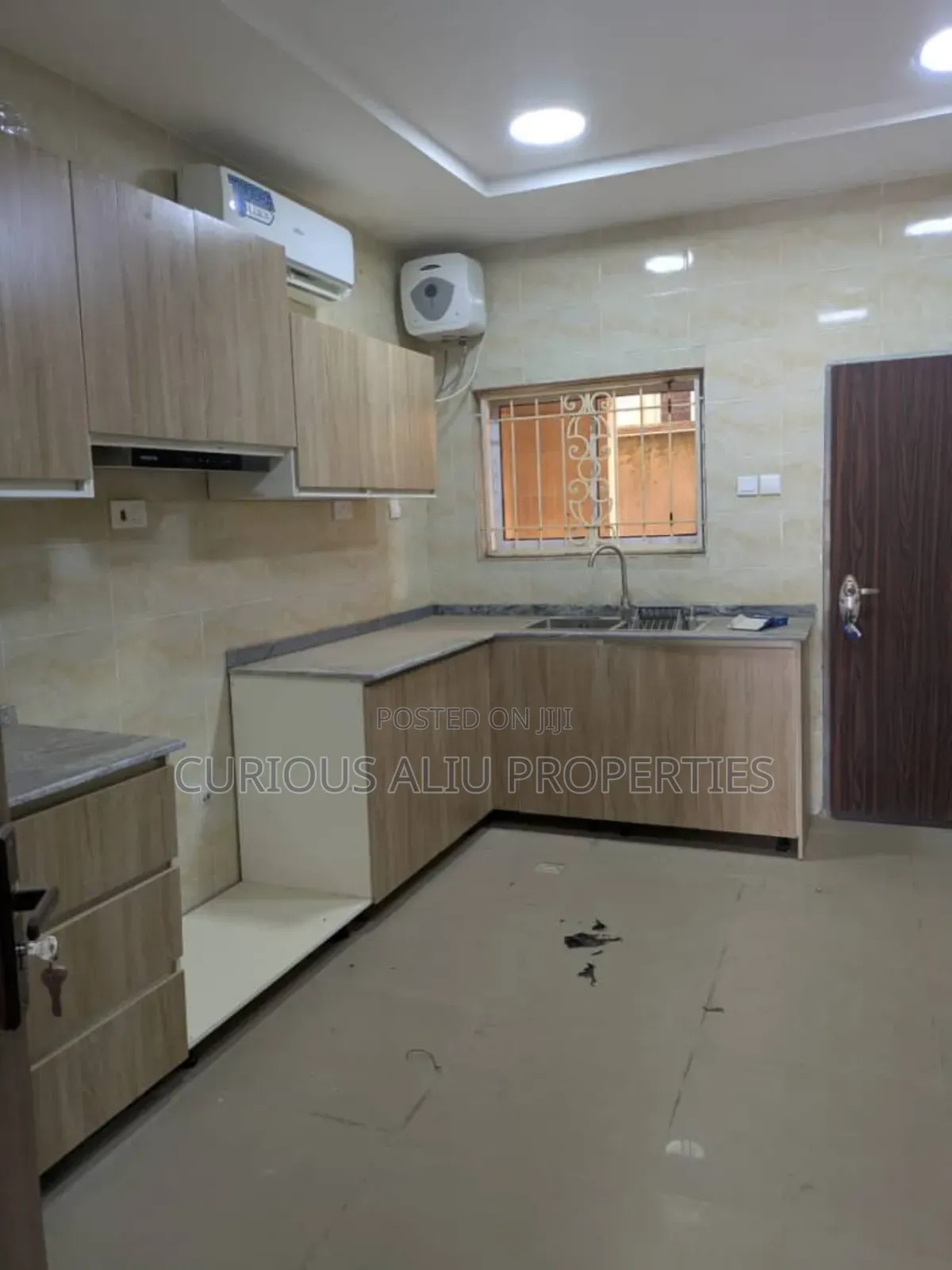 2bdrm Block of Flats in Life Camp for rent in Life Camp