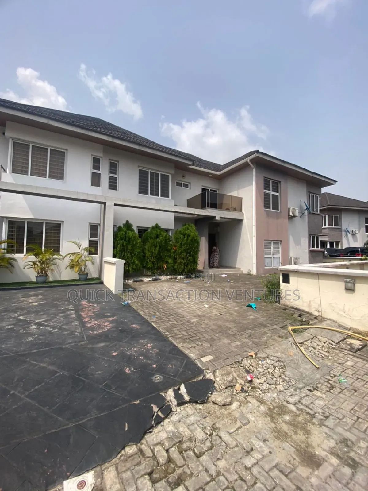 4bdrm Duplex in Pinnock Beach Estate, Osapa london for rent in Osapa london