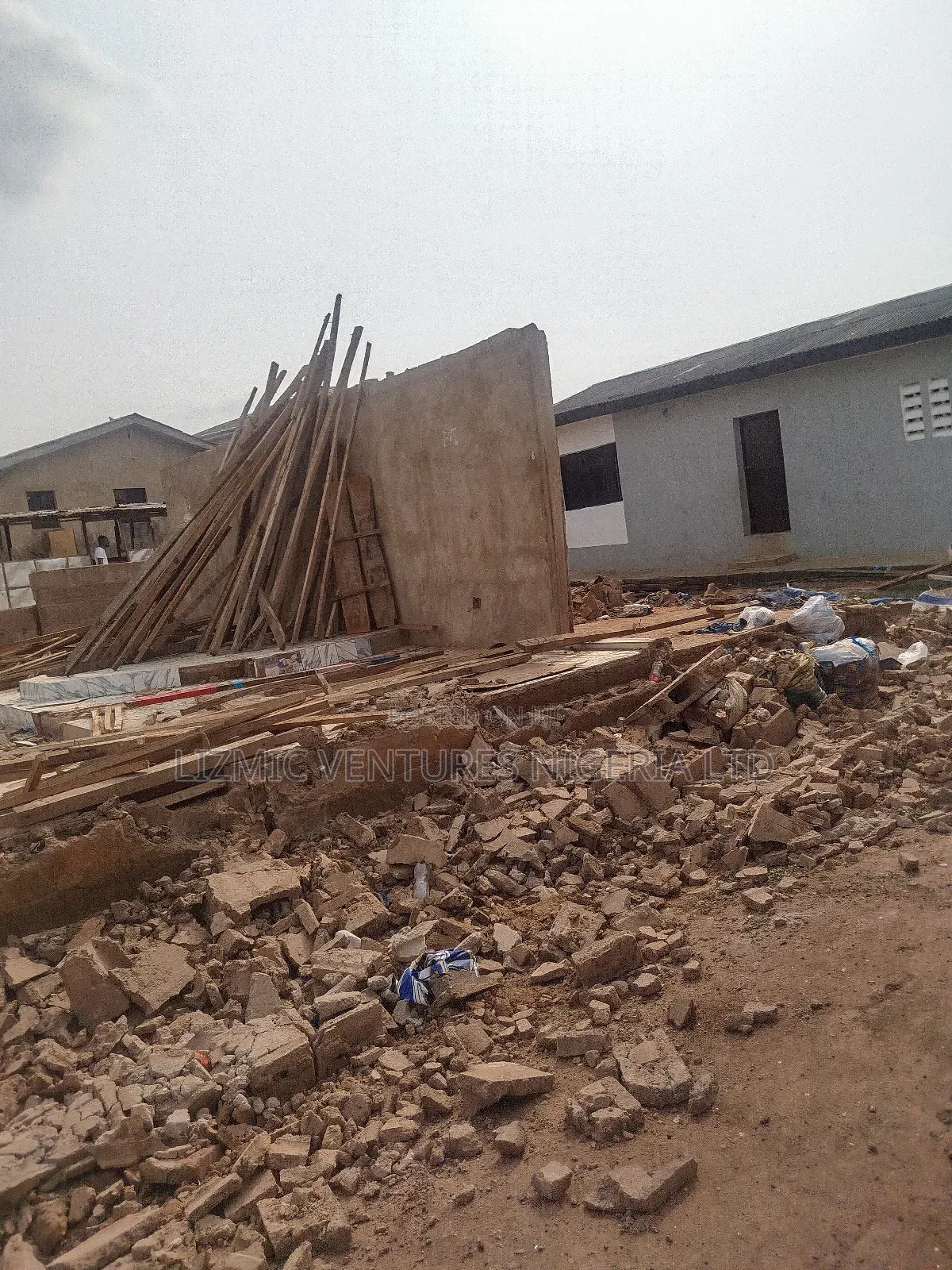 Plot of Land for Sale in Igando / Ikotun/Igando