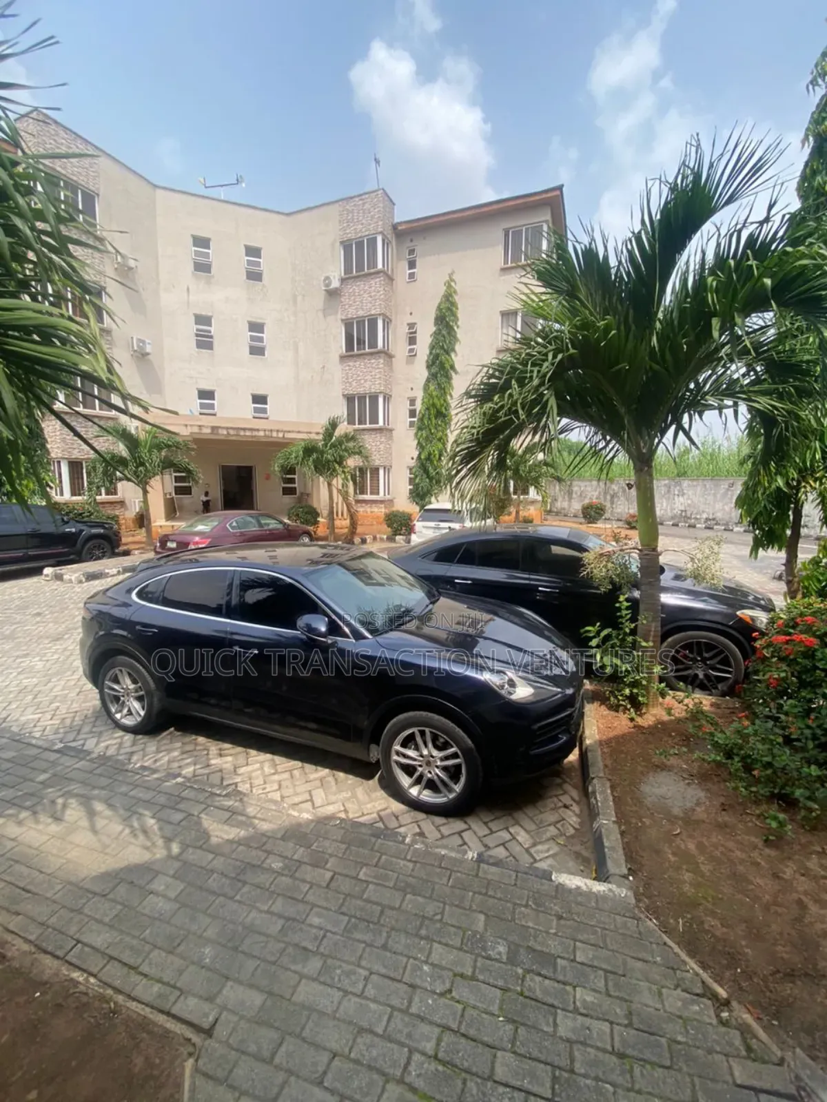 3bdrm Block of Flats in Pinnock Beach Estate, Osapa london for rent in Osapa london