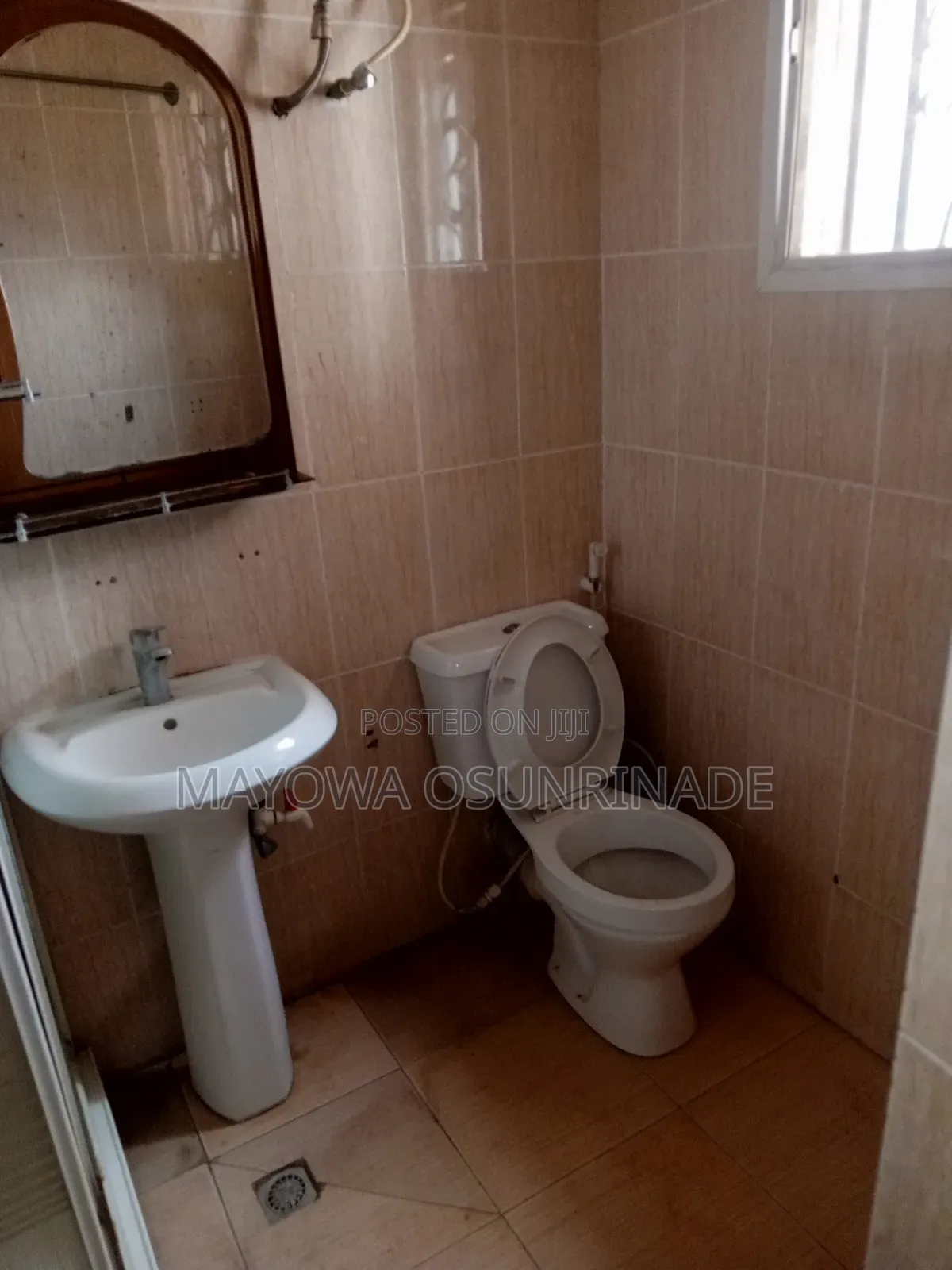 2bdrm Duplex in Ikolaba Estate, Bodija for rent in Bodija
