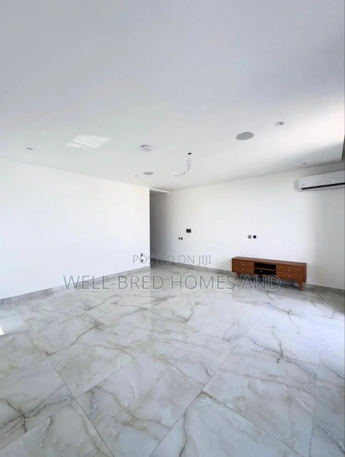 5bdrm Duplex in Ikoyi Lagos Island for sale in Ikoyi