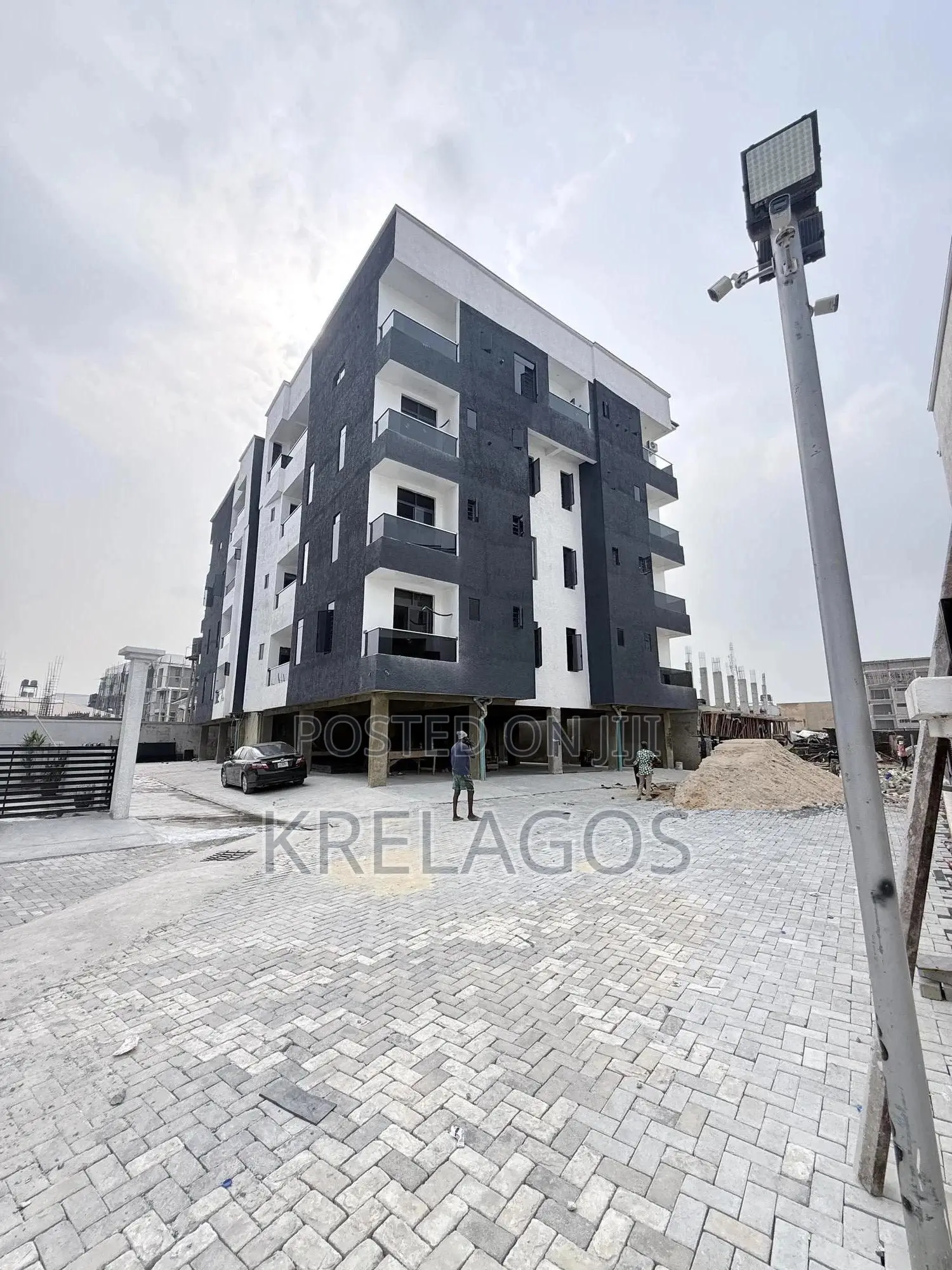 2bdrm Apartment In Ikate, Lekki For Sale in Ikate