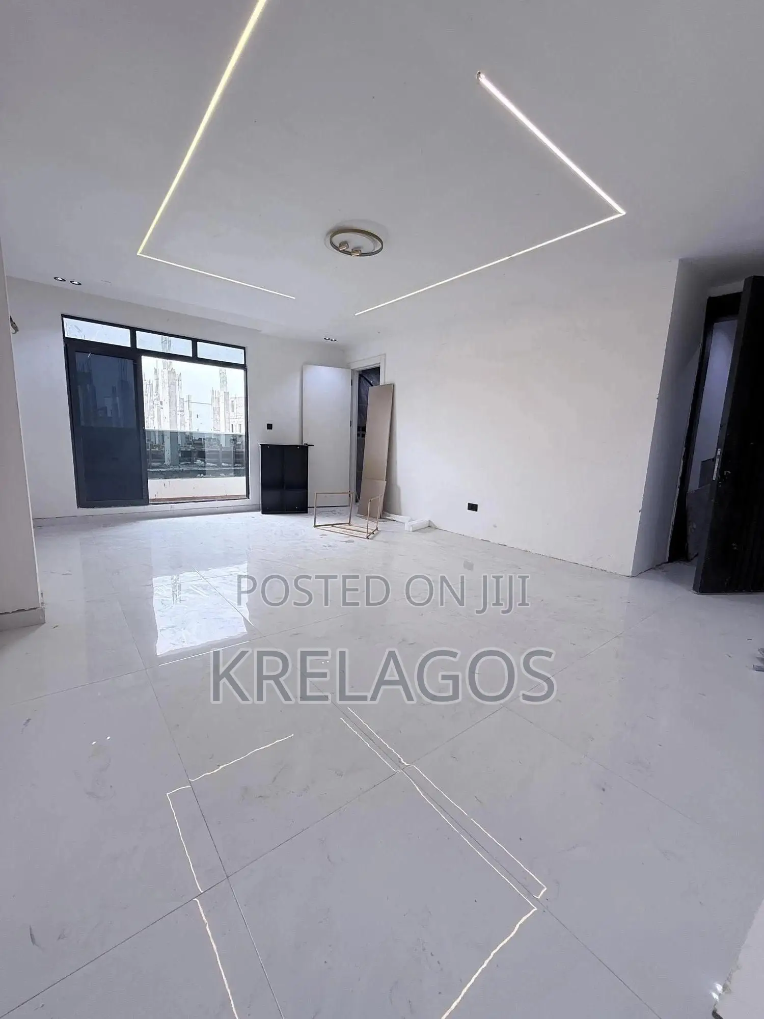 2bdrm Apartment In Ikate, Lekki For Sale in Ikate