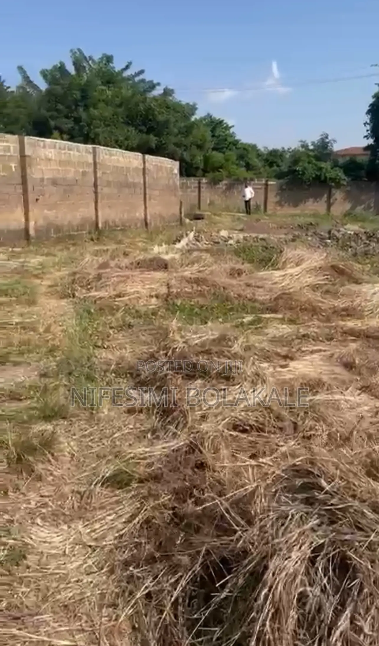 One and Half Plot of Land at Adetokun Area Very Close to Bitemore in Ologuneru